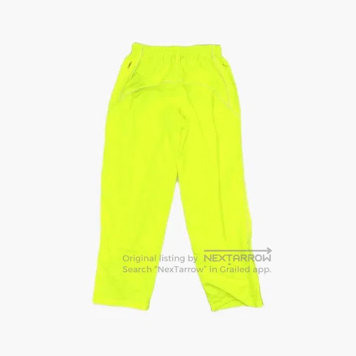 Balenciaga nonnative trooper cargo shorts in beige. Size US 36 / EU 52 - 3 Thumbnail