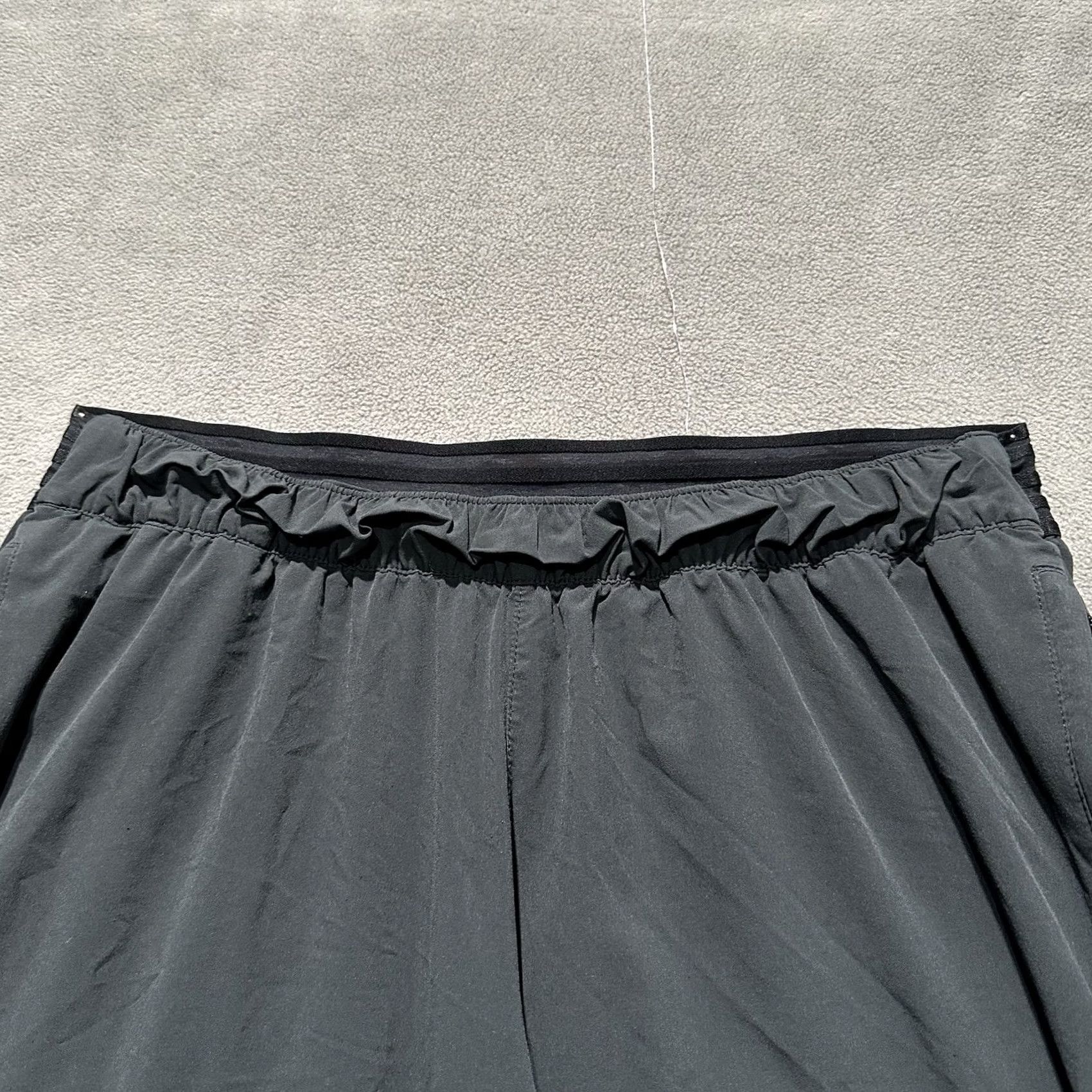 Nike Nike Pants Womens L Gray Flex Essential Dri-Fit 7/8 Breathable Slim Fit Sports Size 36" / US 14 / IT 50 - 3 Thumbnail