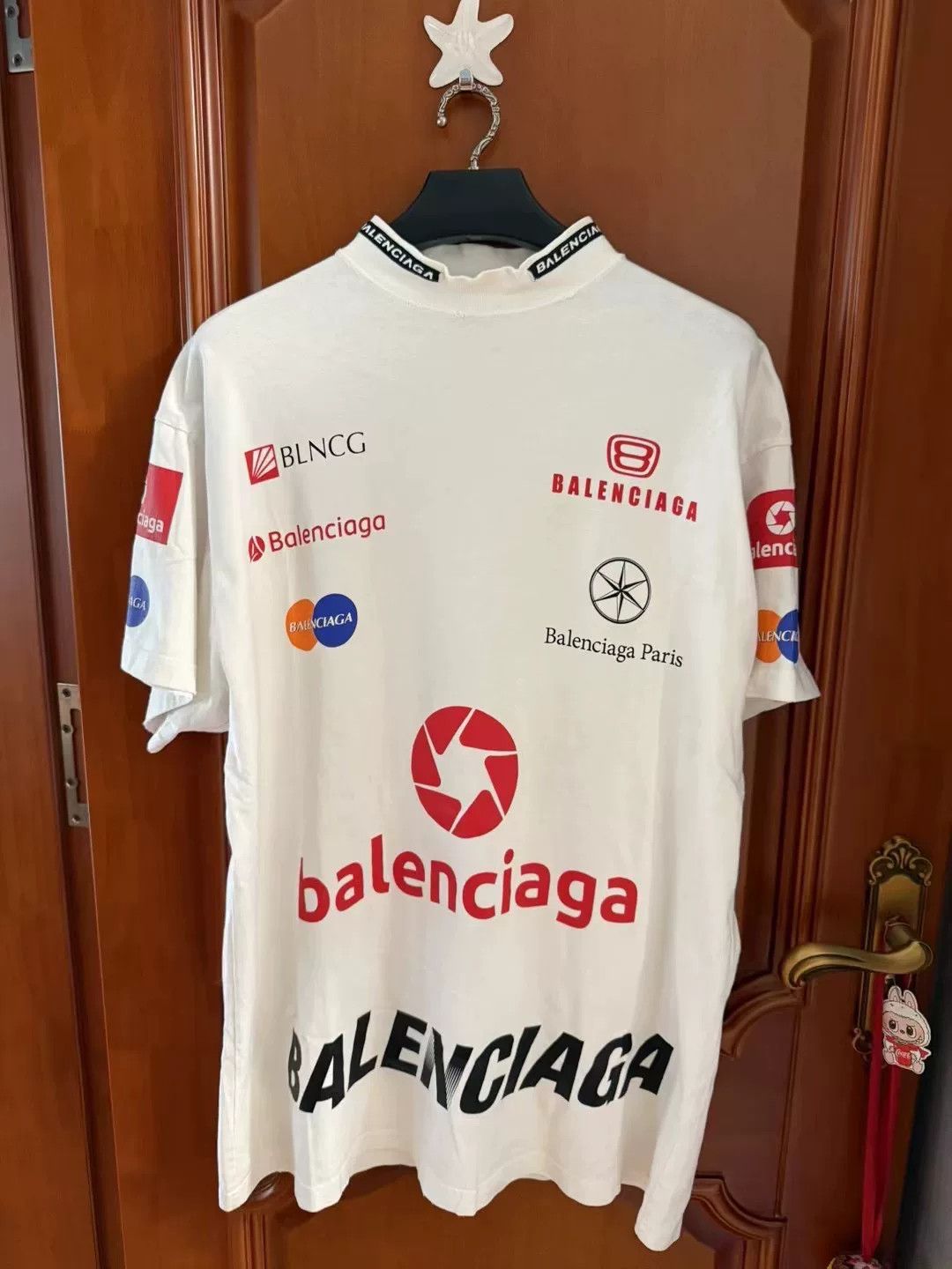 Balenciaga Balenciaga All-Over Colorful Logo T-Shirt Size US M / EU 48-50 / 2 - 1 Thumbnail