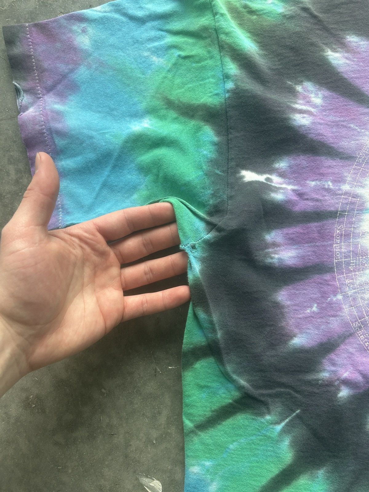 Band Tees × Vintage Vintage 90s Grateful Dead Graphic Tee Thrashed Size US XL / EU 56 / 4 - 6 Thumbnail