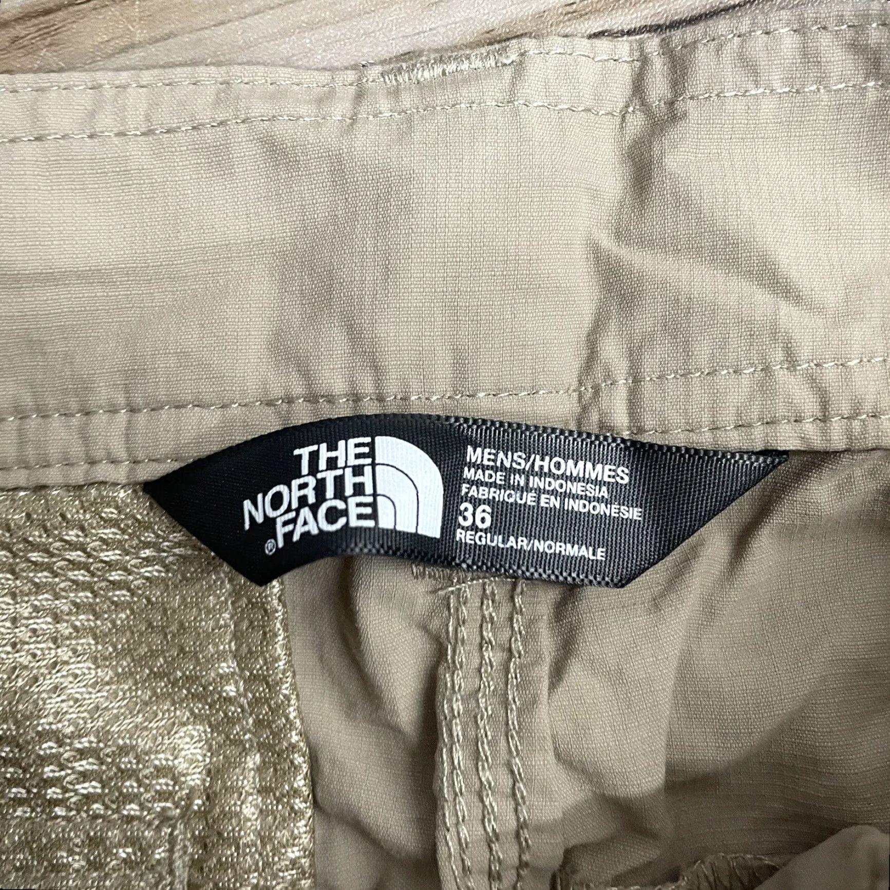 The North Face The North Face Shorts Mens 36 Beige Khaki Regular Size Beige The North Face Mens Shorts 36 Size Size US 36 / EU 52 - 4 Thumbnail