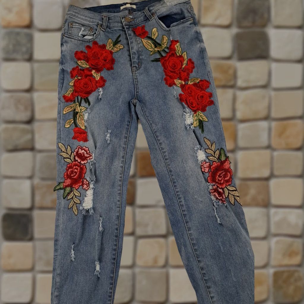 Vintage jella c. Jeans Women Regular Medium Blue Embroidered Rose Stressed Flower Print Bootcut Denim Inseam 25 in Stretch Breathable Zip 28 in Waist Size 32" / US 10 / IT 46 - 1 Thumbnail