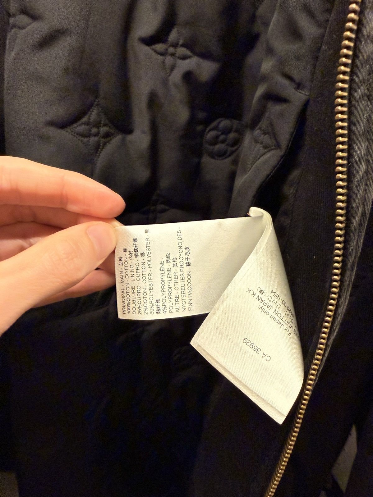 Louis Vuitton Louis Vuitton Denim Blouson With Fur Hood Size US M / EU 48-50 / 2 - 8 Thumbnail