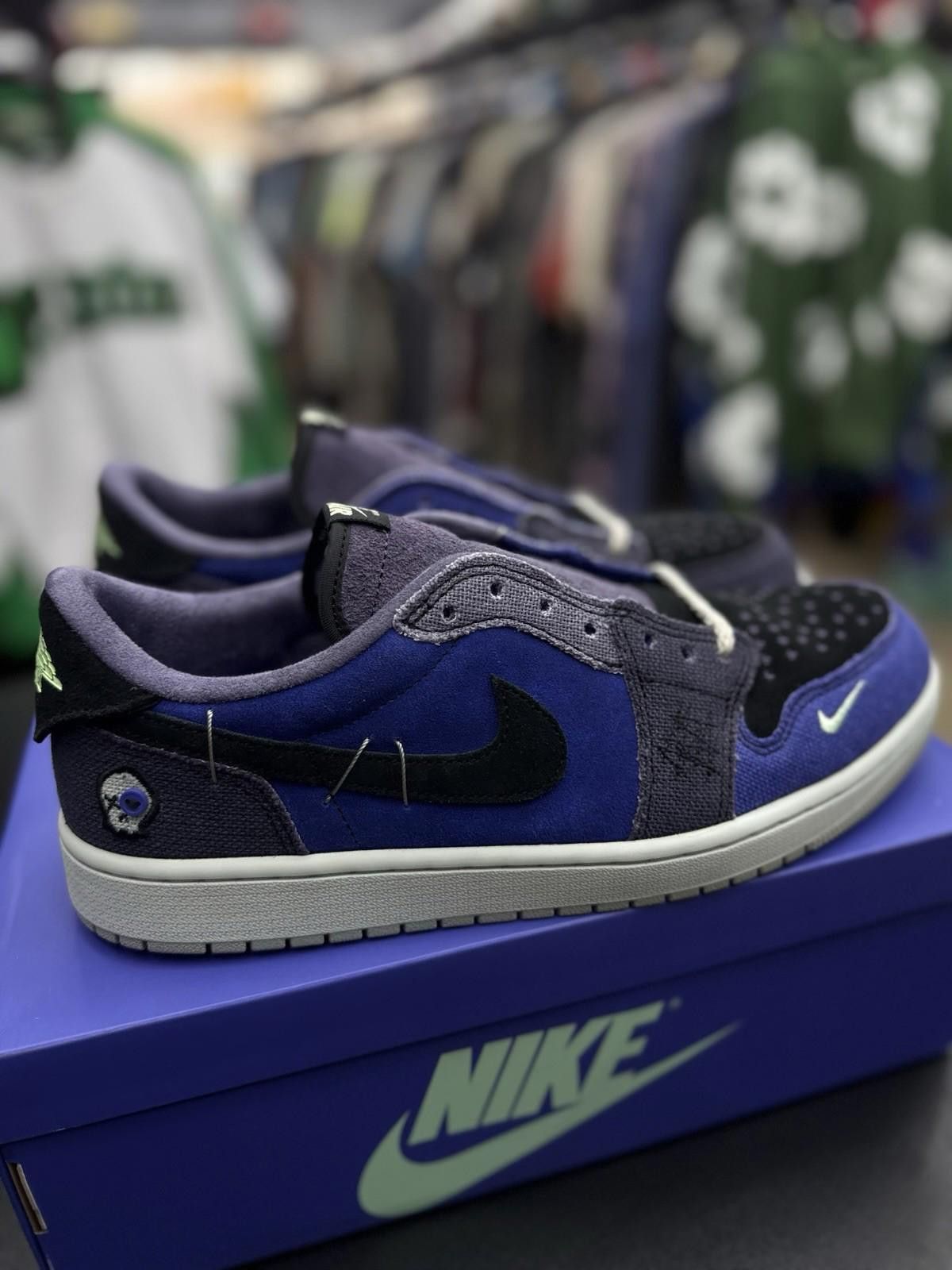 Jordan Brand Size 12 Air Jordan 1 Low OG Zion Williamson Voodoo Alternate Size US 12 / EU 45 - 5 Thumbnail