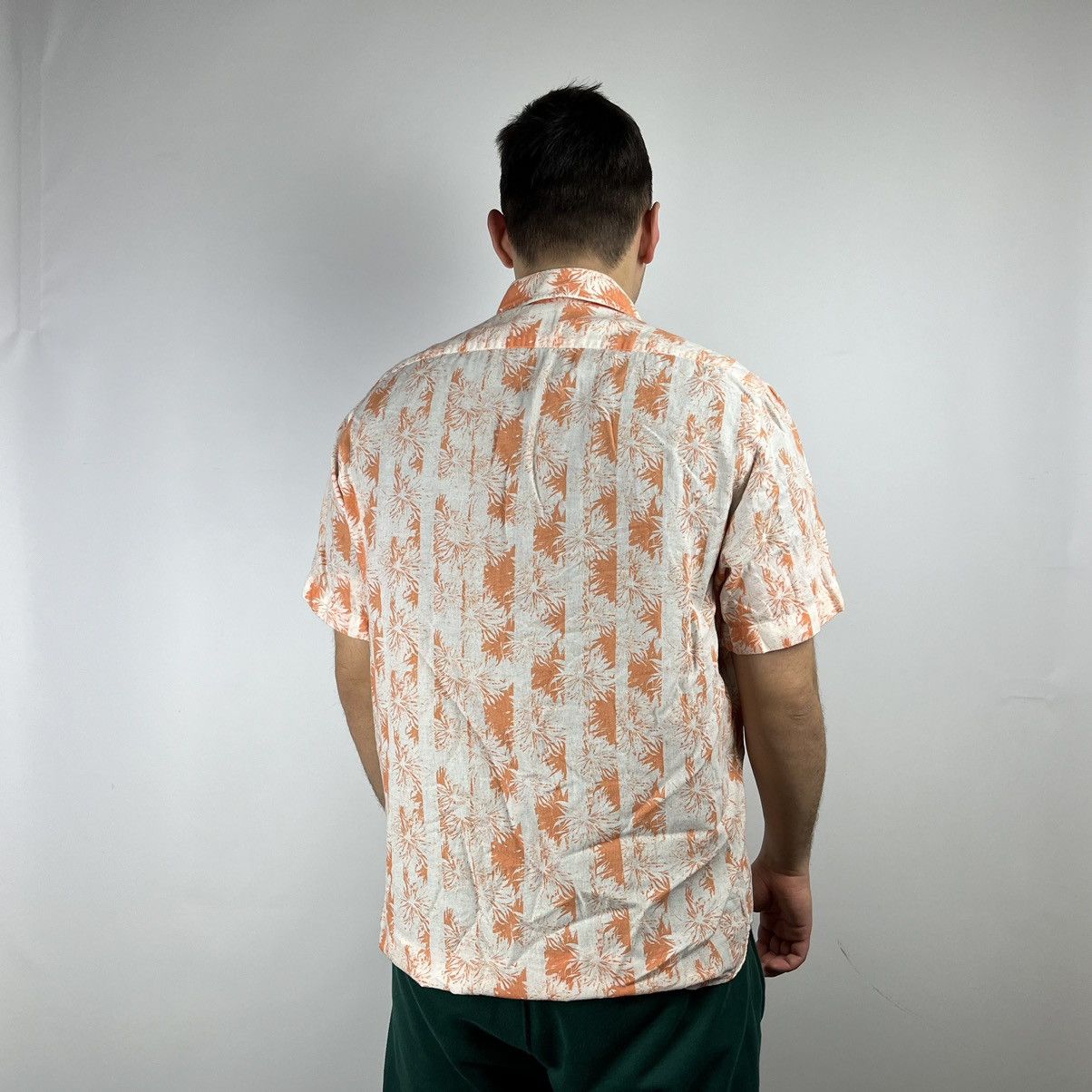 Hugo Boss Hugo boss shirt Hawaii style size Large Size US L / EU 52-54 / 3 - 2 Thumbnail