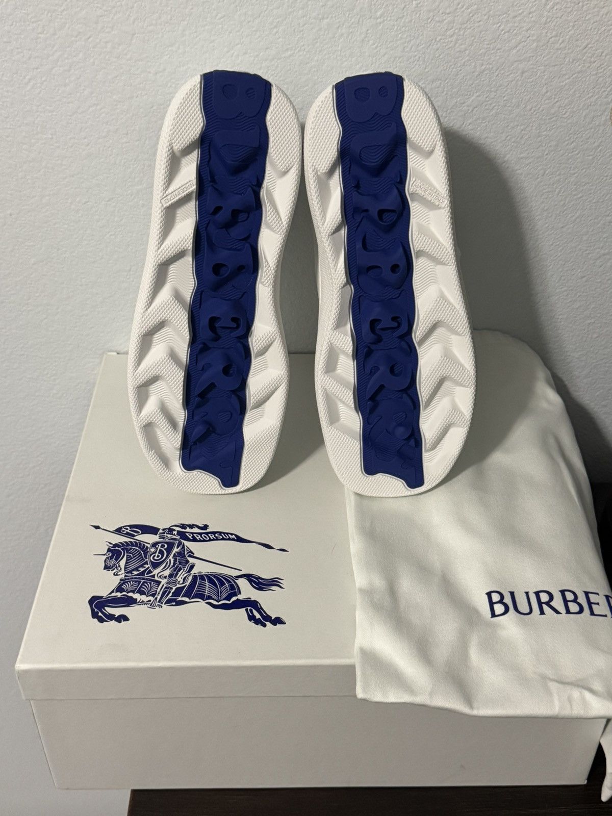Burberry Burberry White Shoes Size IT40 Size US 9 / EU 42 - 6 Thumbnail