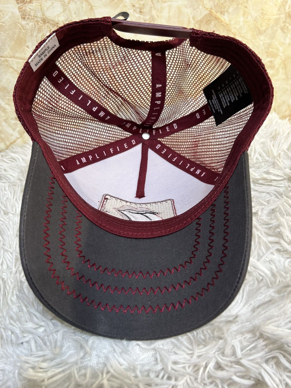 The Rolling Stones Rolling Stones Logo Amplified Sample Trucker Hat Rock Merch Size ONE SIZE - 6 Thumbnail
