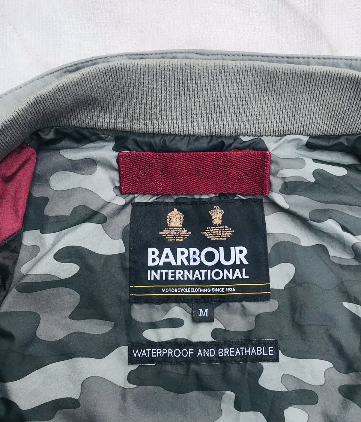 Barbour Barbour International Camo Runnel Bomber Waterproof Jacket Size US M / EU 48-50 / 2 - 10 Thumbnail