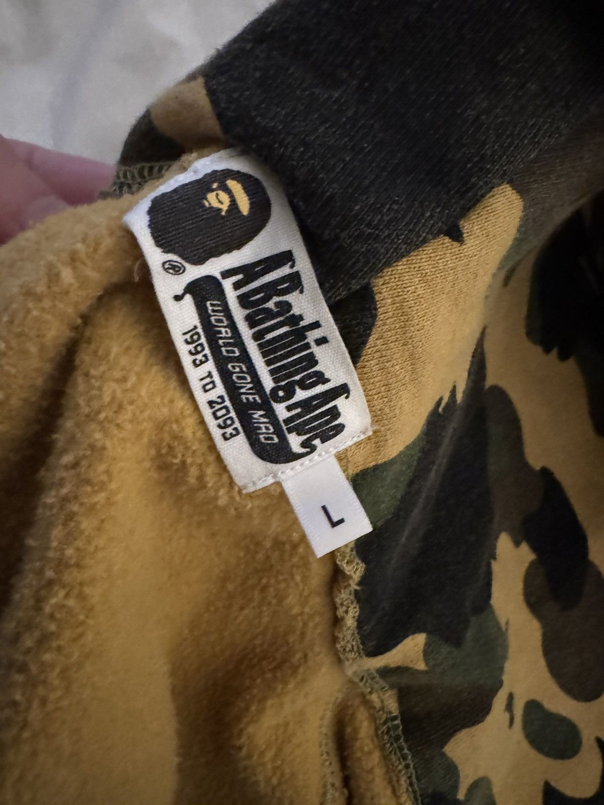 Bape Yellow Camo Bape hoodie Size US L / EU 52-54 / 3 - 6 Thumbnail