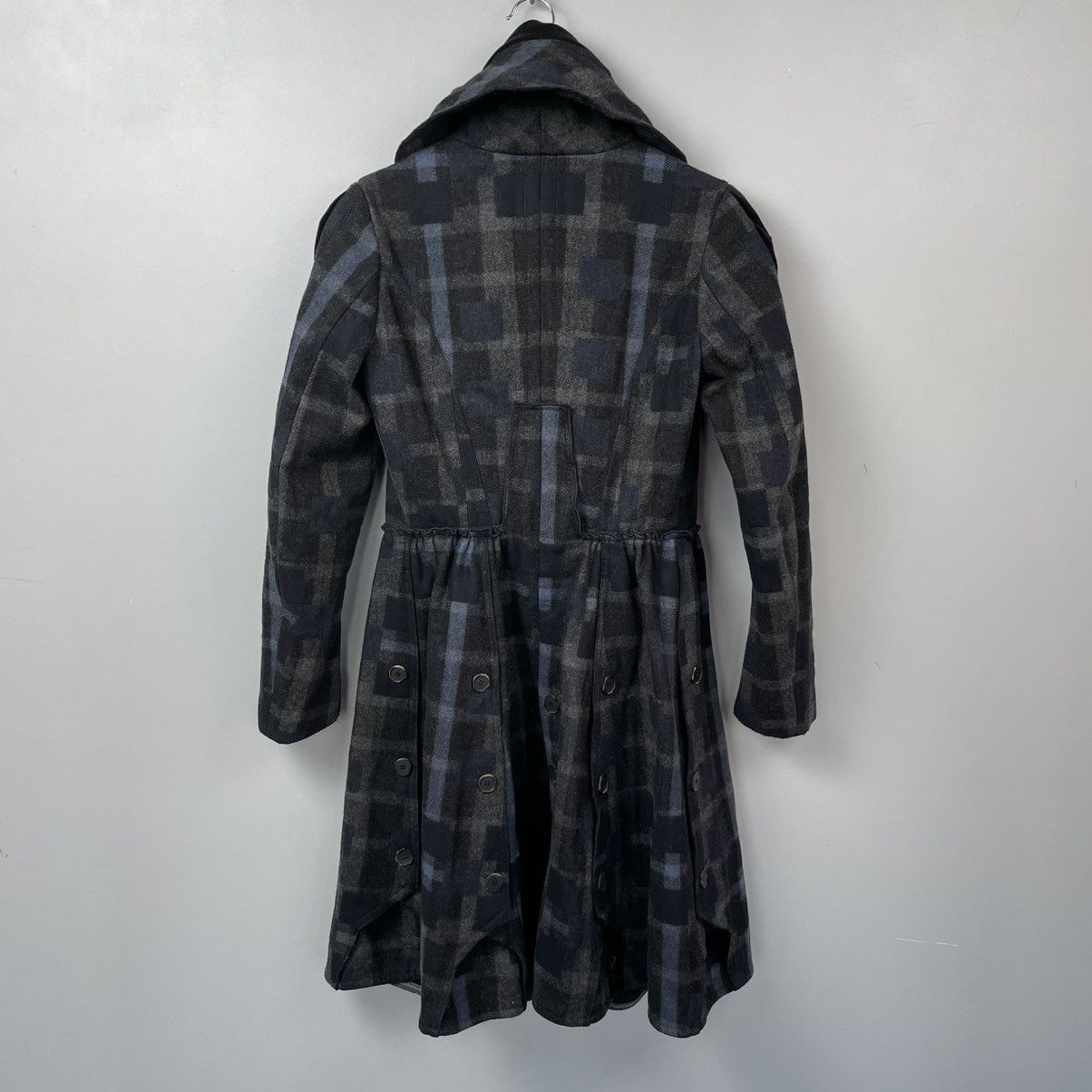Marithe + Francois Girbaud Marithe Francois Girbaud Tartan Plaid Deconstructed Coat Size S / US 4 / IT 40 - 5 Thumbnail
