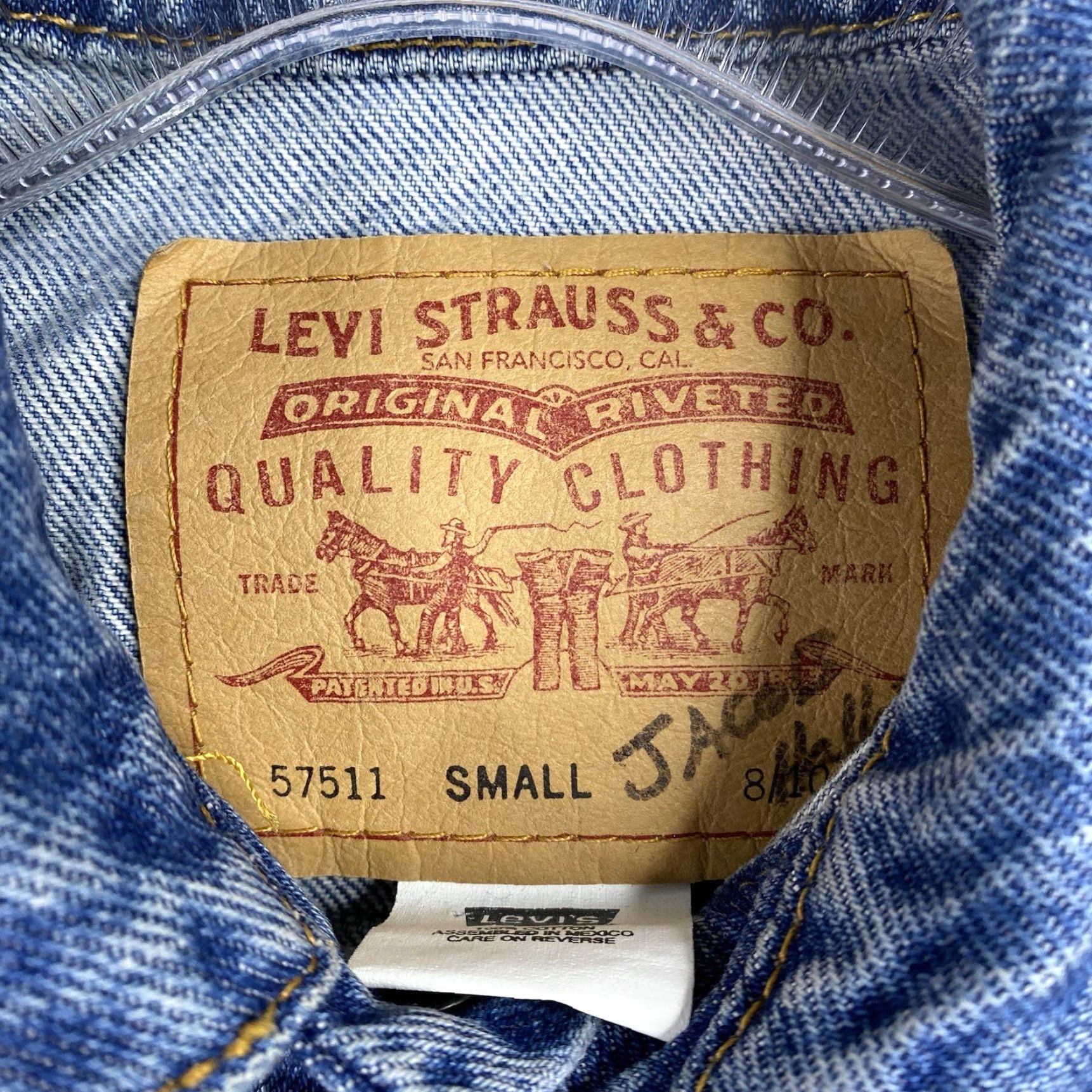 Levi's VINTAGE Levi's Trucker Denim Jacket Women's S 8/10 Cropped Stone Washed 90s City Classic Hipster Jeans Size 28" / US 6 / IT 42 - 6 Thumbnail