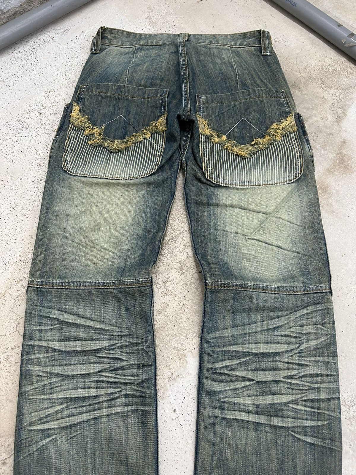 Hysteric Glamour Vintage Campus Crew Mud Washed Whisker Low Rise Size 27" / US 4 / IT 40 - 7 Thumbnail