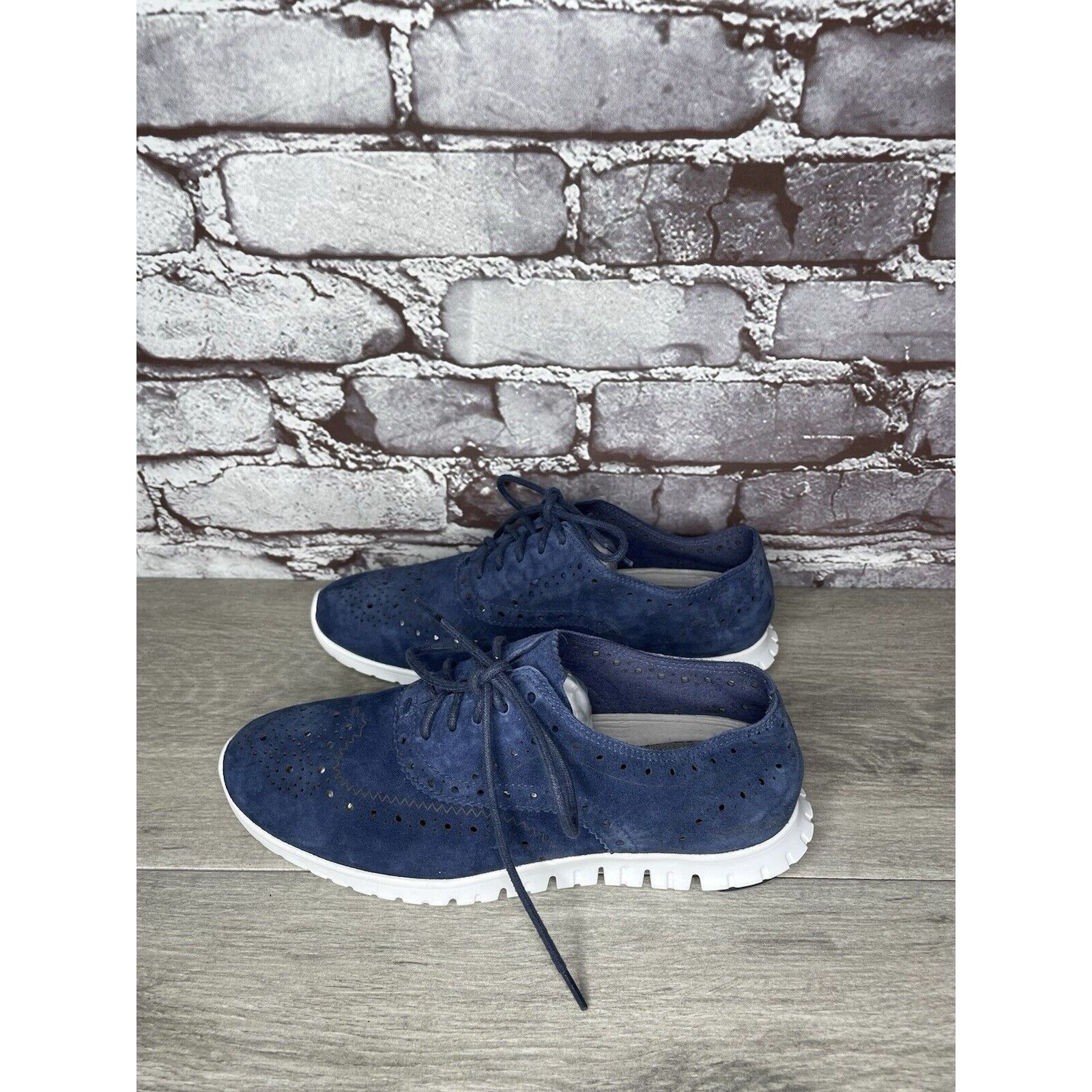 Cole Haan Cole Haan Zerogrand Blue Suede Wingtip Oxfords Women Sz 5.5B Size US 5.5 / IT 35.5 - 4 Thumbnail