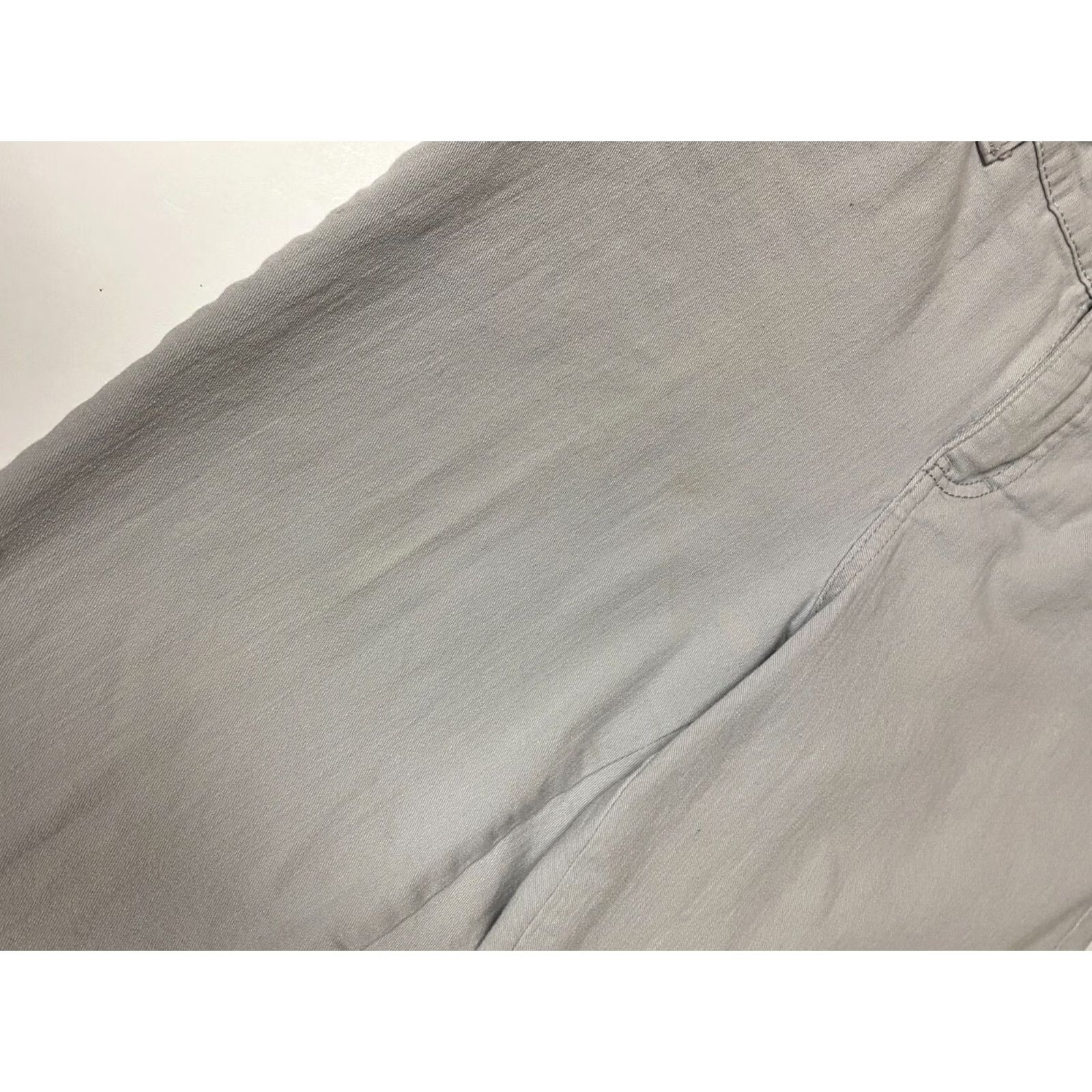 Vintage Style&co Womens Jeans 30x22 Gray Straight Capri Denim Cotton Blend Zipper Pockets Reserved Blemish Describe 90s Designer Womens Size 30" / US 8 / IT 44 - 7 Thumbnail