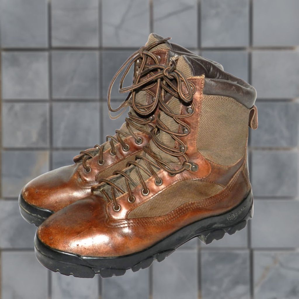 Vintage Danner 30420 10D USA Made Brown Leather Black Tag Gore-Tex Boots Danner VINTAGE Danner 30420 10D USA Made Brown Leather Black  main image 2