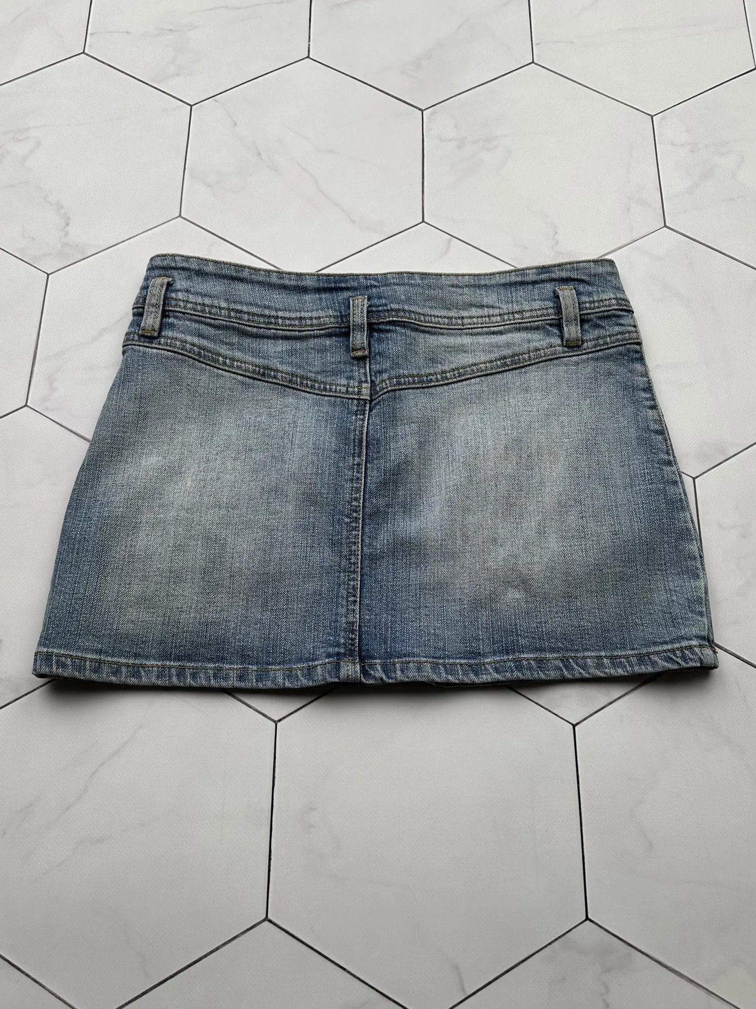 Japanese Brand Vintage Zipped Mini Skirt (B460)E2D15 Size 28" / US 6 / IT 42 - 4 Thumbnail