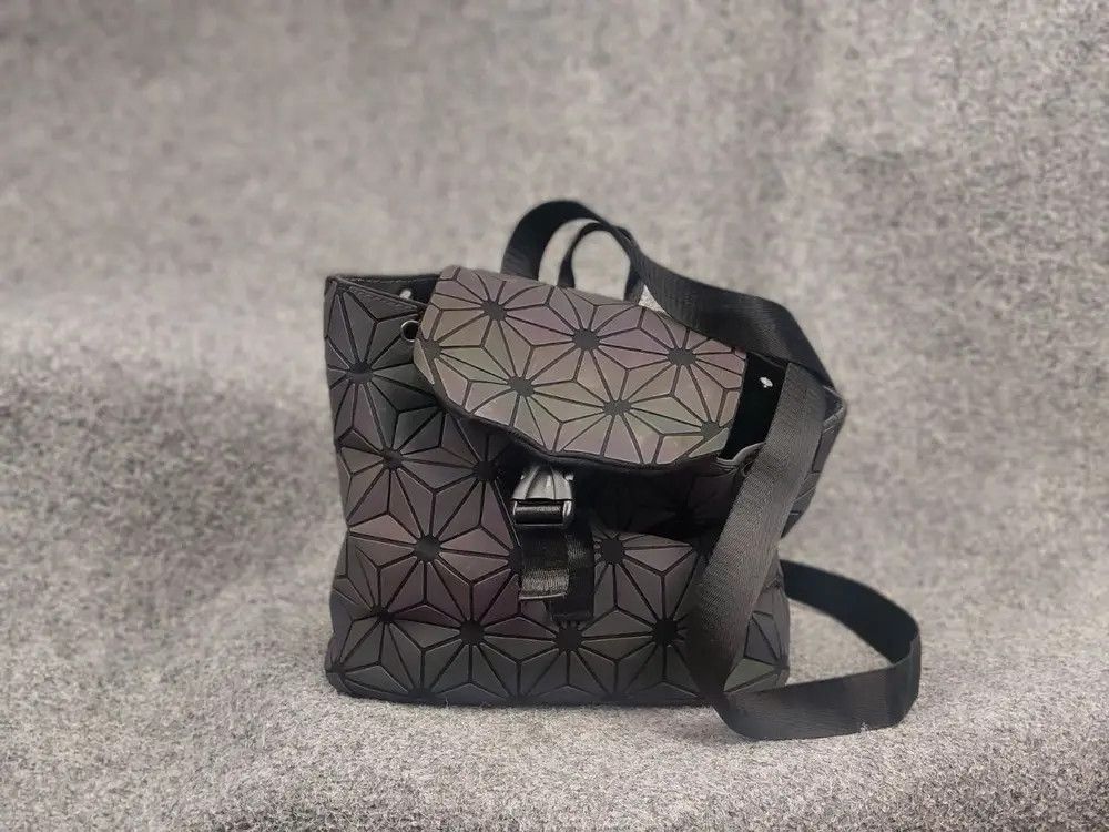 Issey Miyake Issey Miyake Bao Bao Japan Geometric Prism PVC Backpack Size ONE SIZE - 1 Thumbnail