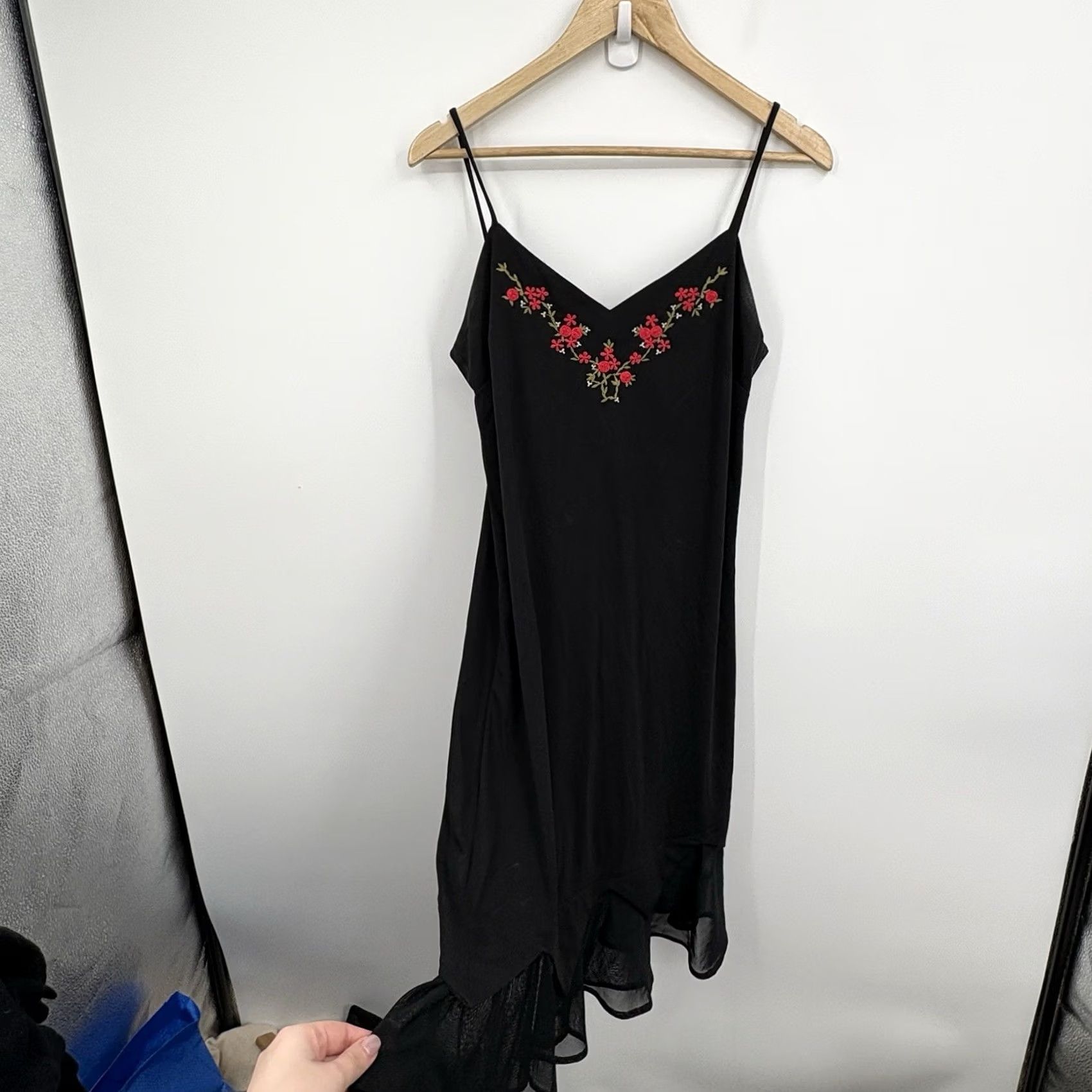 Vintage VINTAGE 90s Y2K Slip Dress Black 6 Whimsigoth Floral Embroidered Dark Fairy Midi Size M / US 6-8 / IT 42-44 - 2 Thumbnail