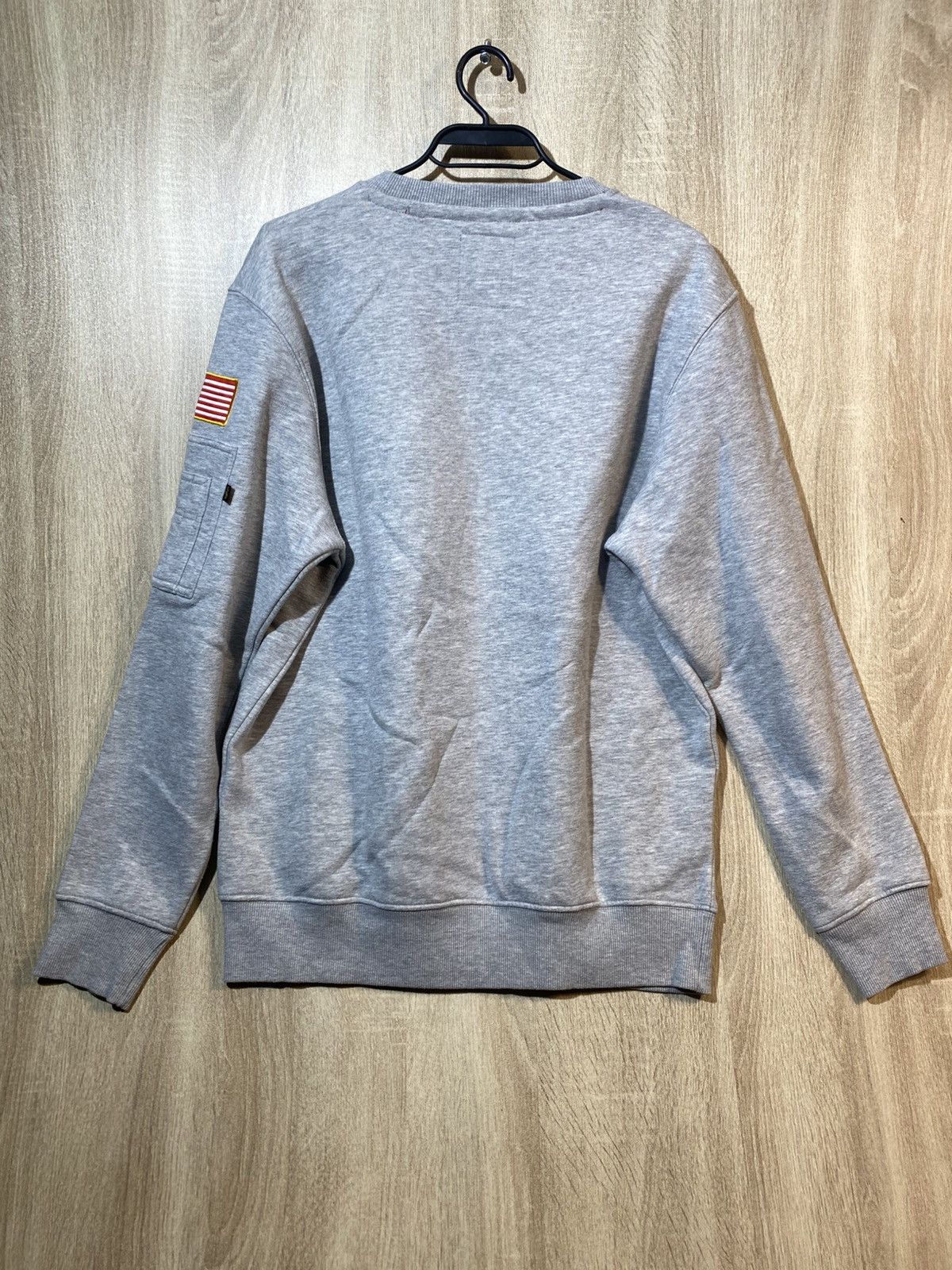 Alpha Industries Alpha Industries mens grey cotton sweater size L Size US L / EU 52-54 / 3 - 11 Thumbnail