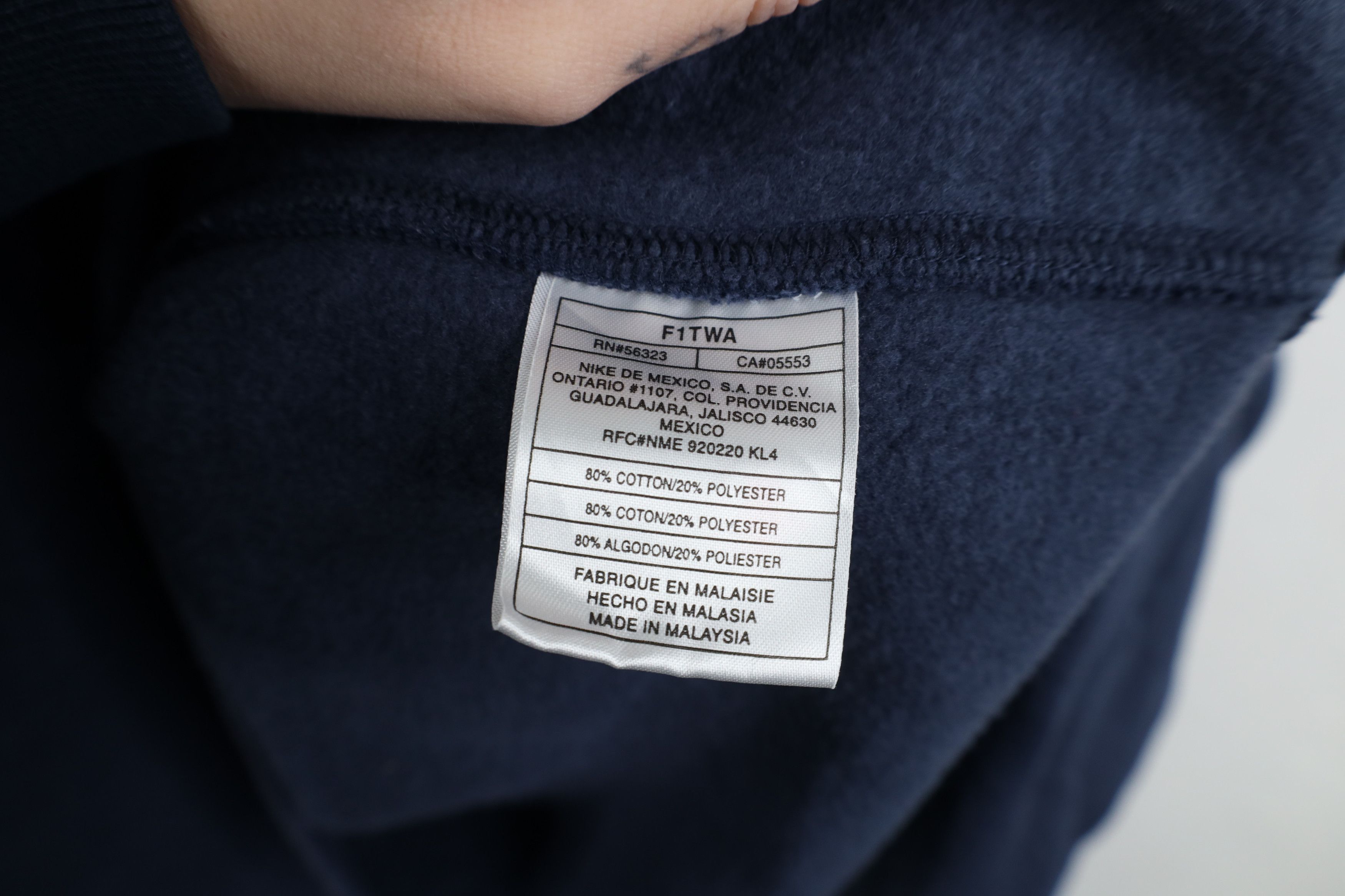 Nike Vintage Nike Scott Mini Swoosh Ribbed V-Neck Sweatshirt Size US XXL / EU 58 / 5 - 10 Thumbnail