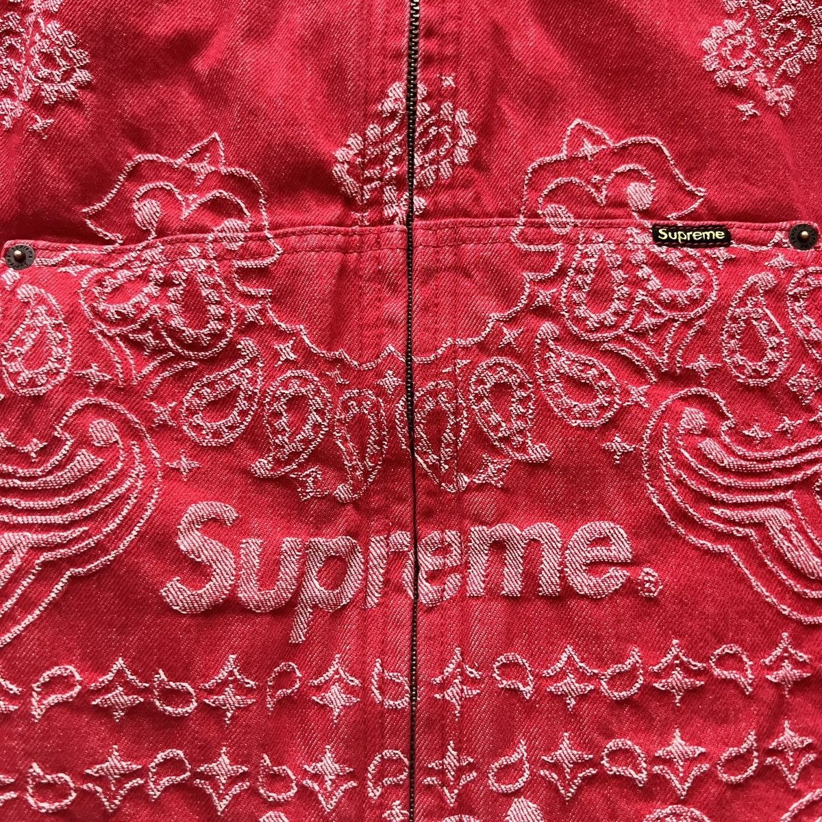Supreme Supreme Bandana Jacquard Denim Hooded Work Jacket XL Red Size US XL / EU 56 / 4 - 7 Thumbnail