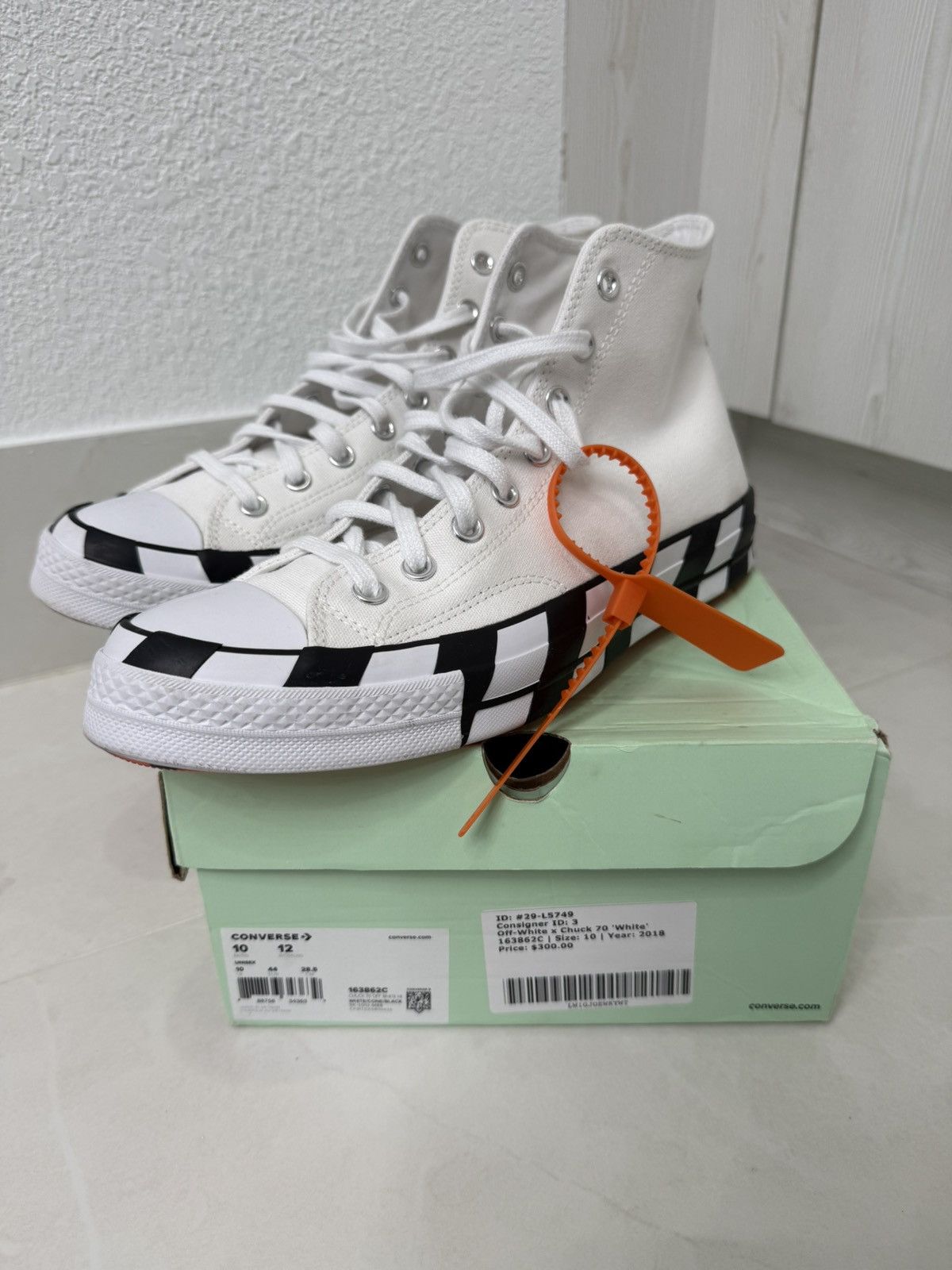 Converse × Off-White Converse Chuck Taylor All Star 70 Hi Off-White Size: US M 10 Size US 10 / EU 43 - 1 Thumbnail