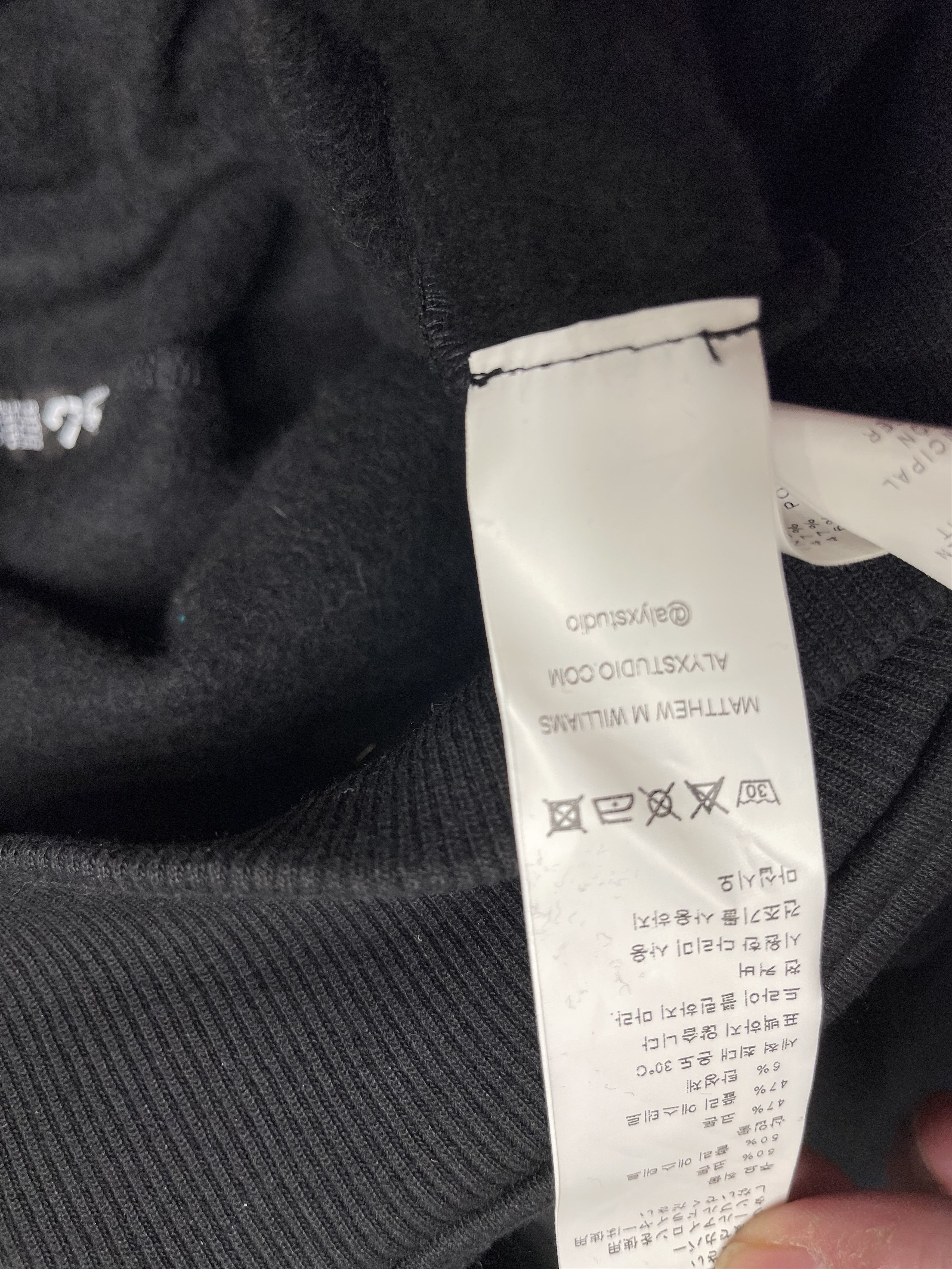 1017 ALYX 9SM 1017 ALYX 9SM Logo Hoodie Size US XL / EU 56 / 4 - 14 Thumbnail