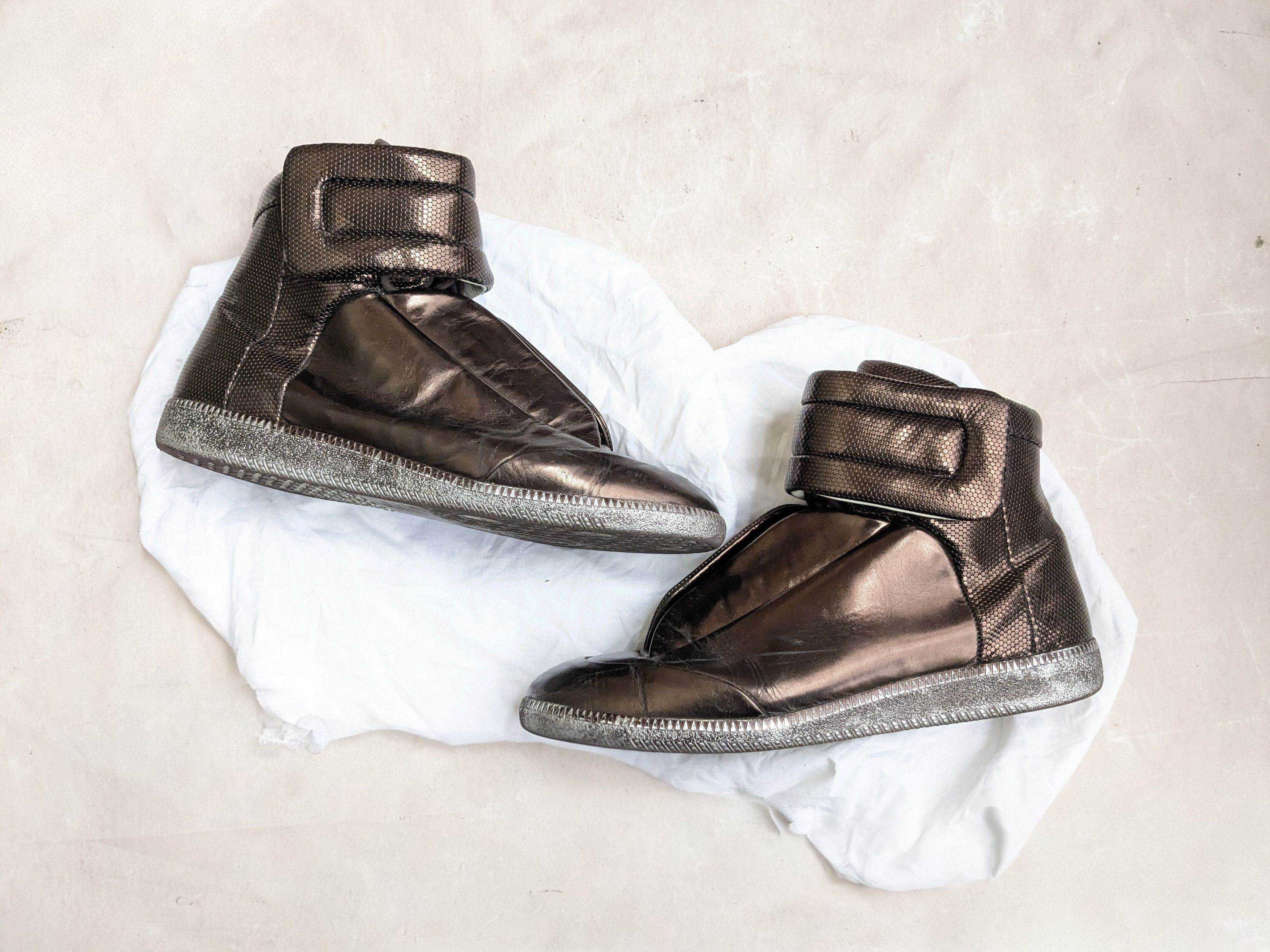 Maison Margiela Maison Margiela Future Brown Metallic 10 43 High Tops Size US 9 / EU 42 - 1 Thumbnail