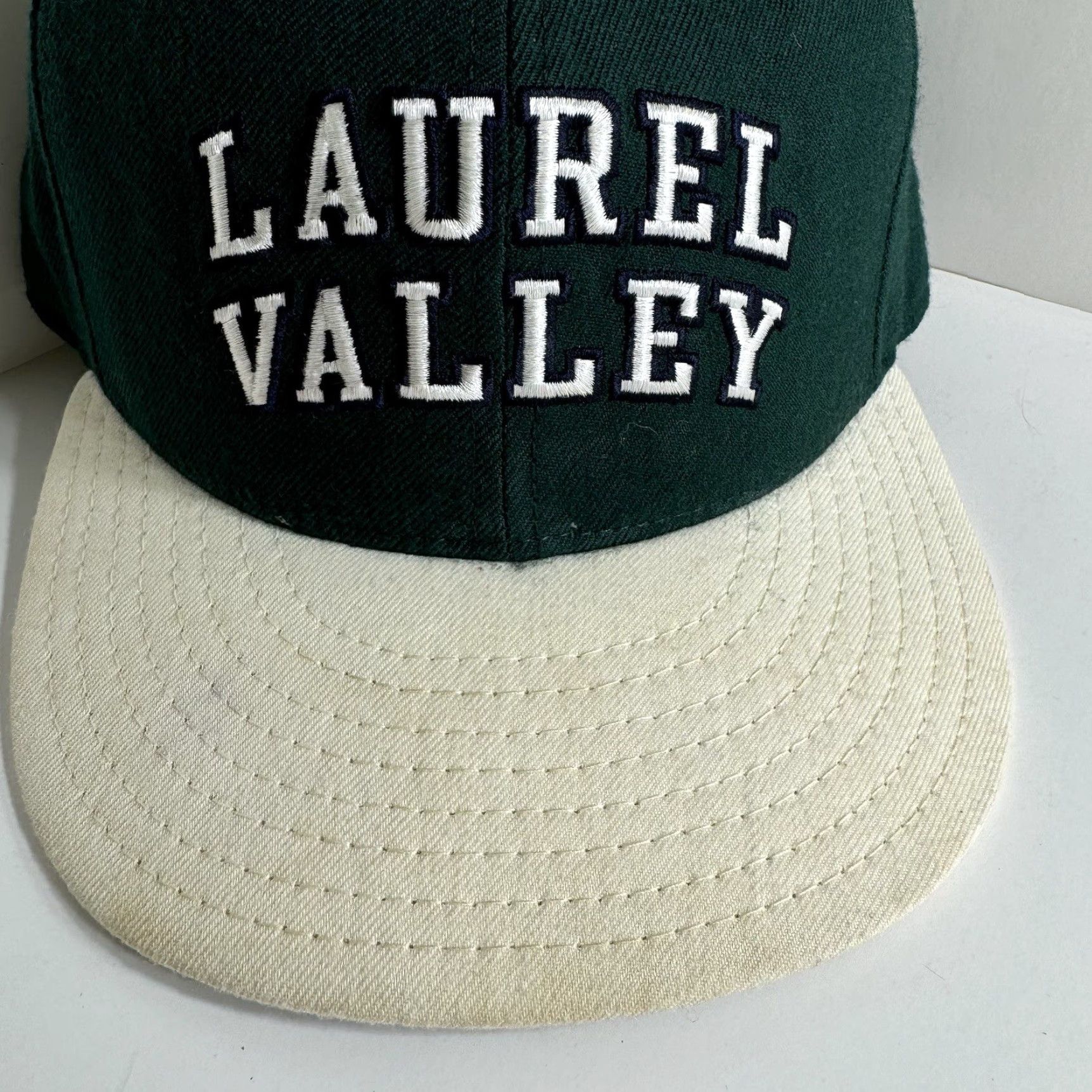 New Era VINTAGE New Era Golf Hat Laurel Valley Fitted 7 1/8 Wool Gray Under Brim Mens Size ONE SIZE - 2 Thumbnail