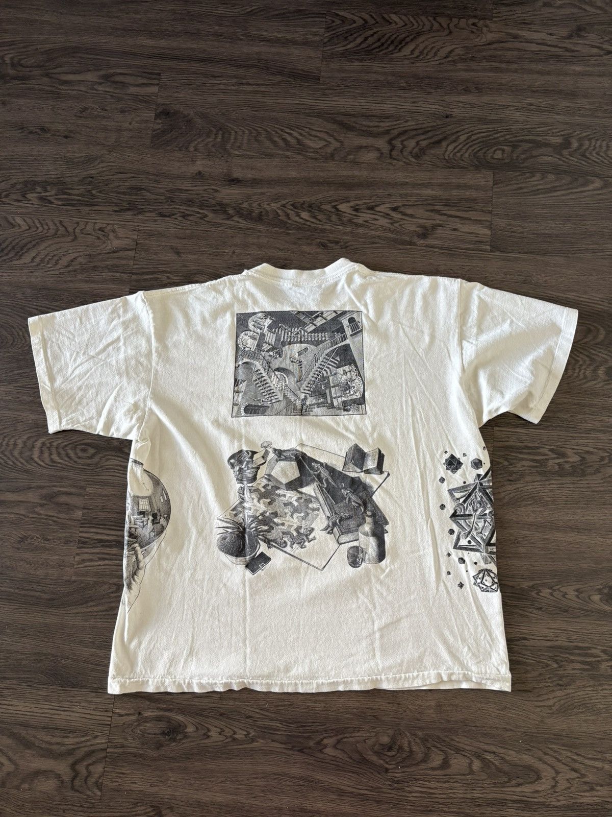 Vintage Mc Escher Vintage T Shirt 1991 Size US XL / EU 56 / 4 - 2 Thumbnail