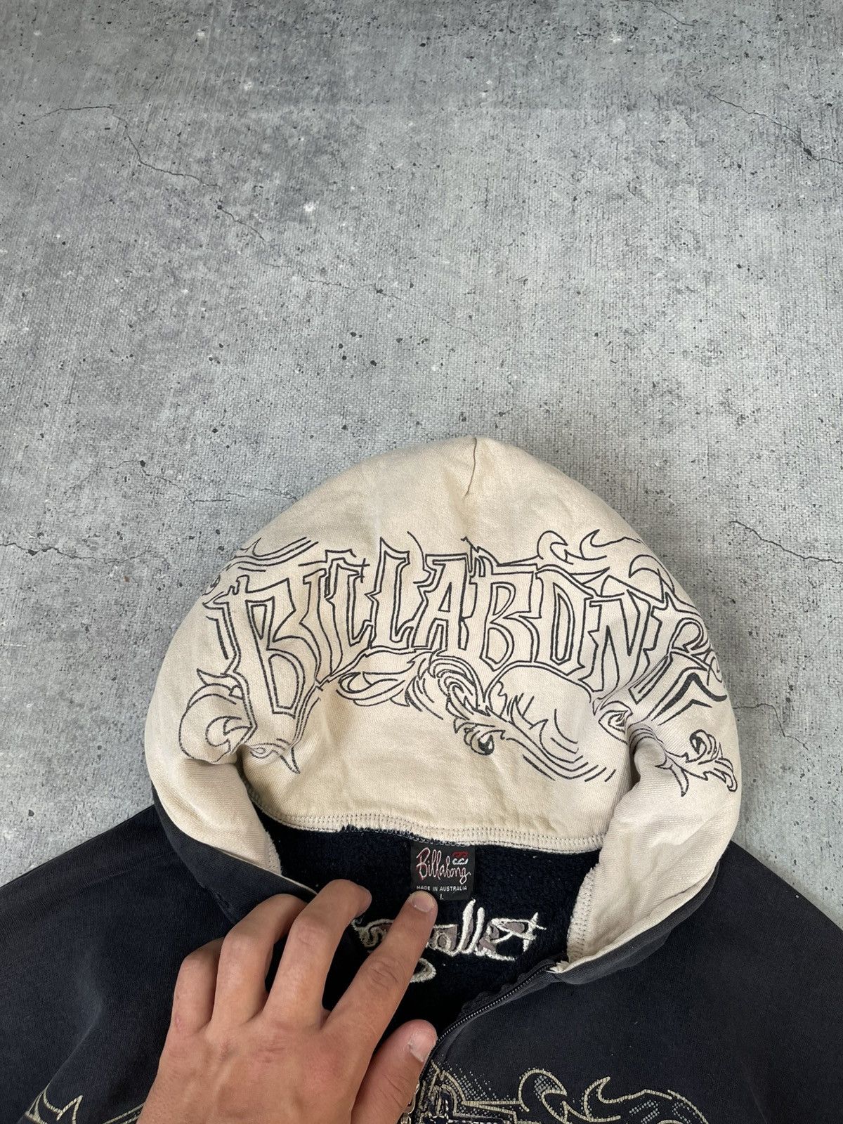 Billabong Y2K Billabong Zip Up Japanese 🇯🇵 Distressed Hoodie Size US L / EU 52-54 / 3 - 13 Thumbnail