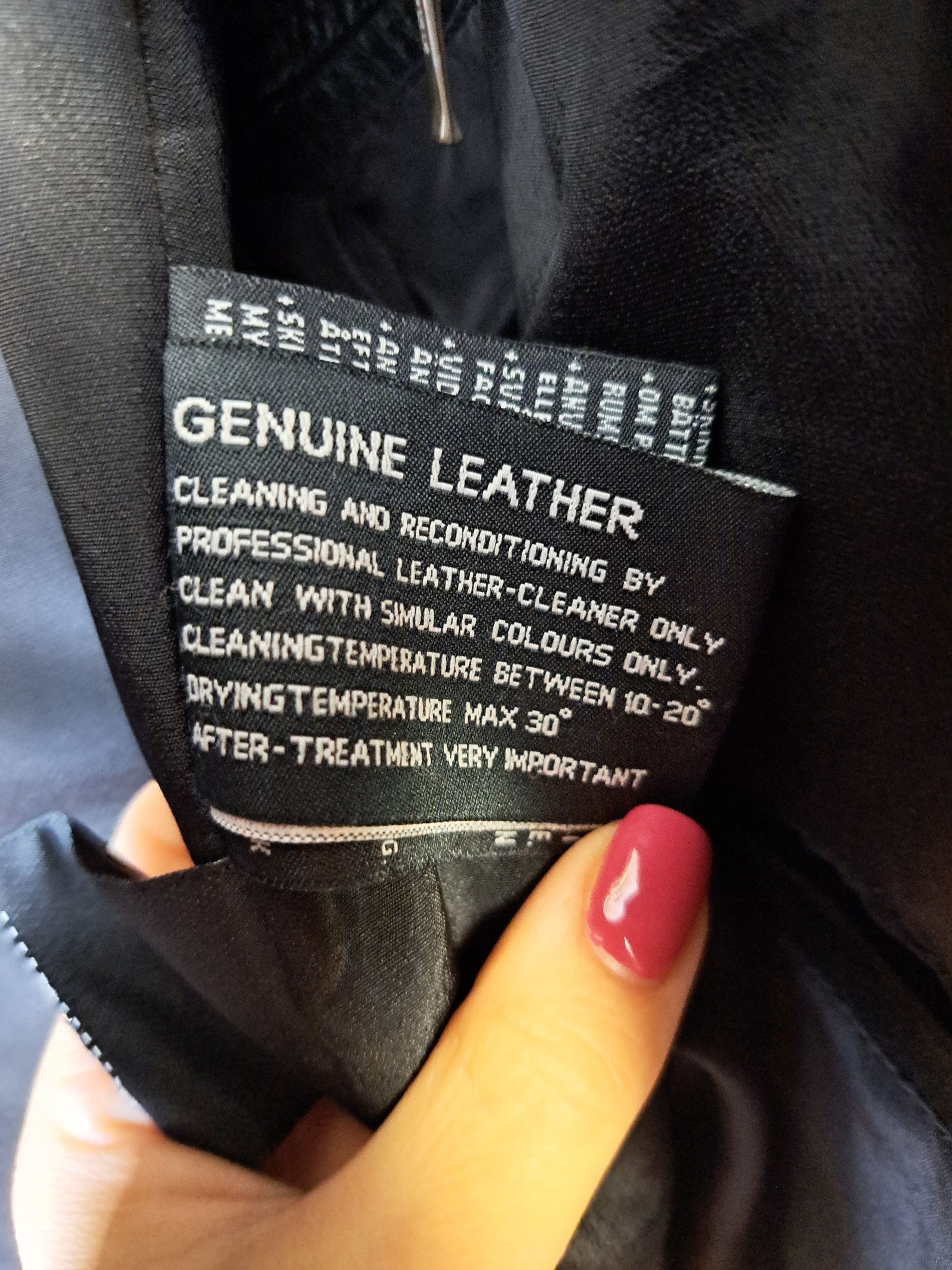 Genuine Leather Vintage blac leather jacket Hollies Stockholm, L size Size US L / EU 52-54 / 3 - 9 Thumbnail