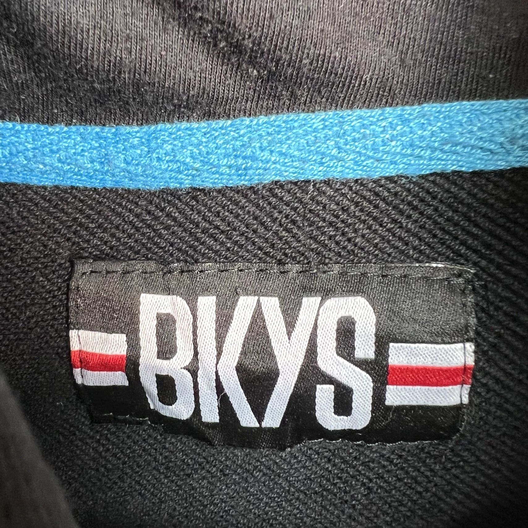 Vintage BKYS Hoodie Adult Small Black Two Fly Angels Sweatshirt Pullover Sweater Size US S / EU 44-46 / 1 - 6 Thumbnail