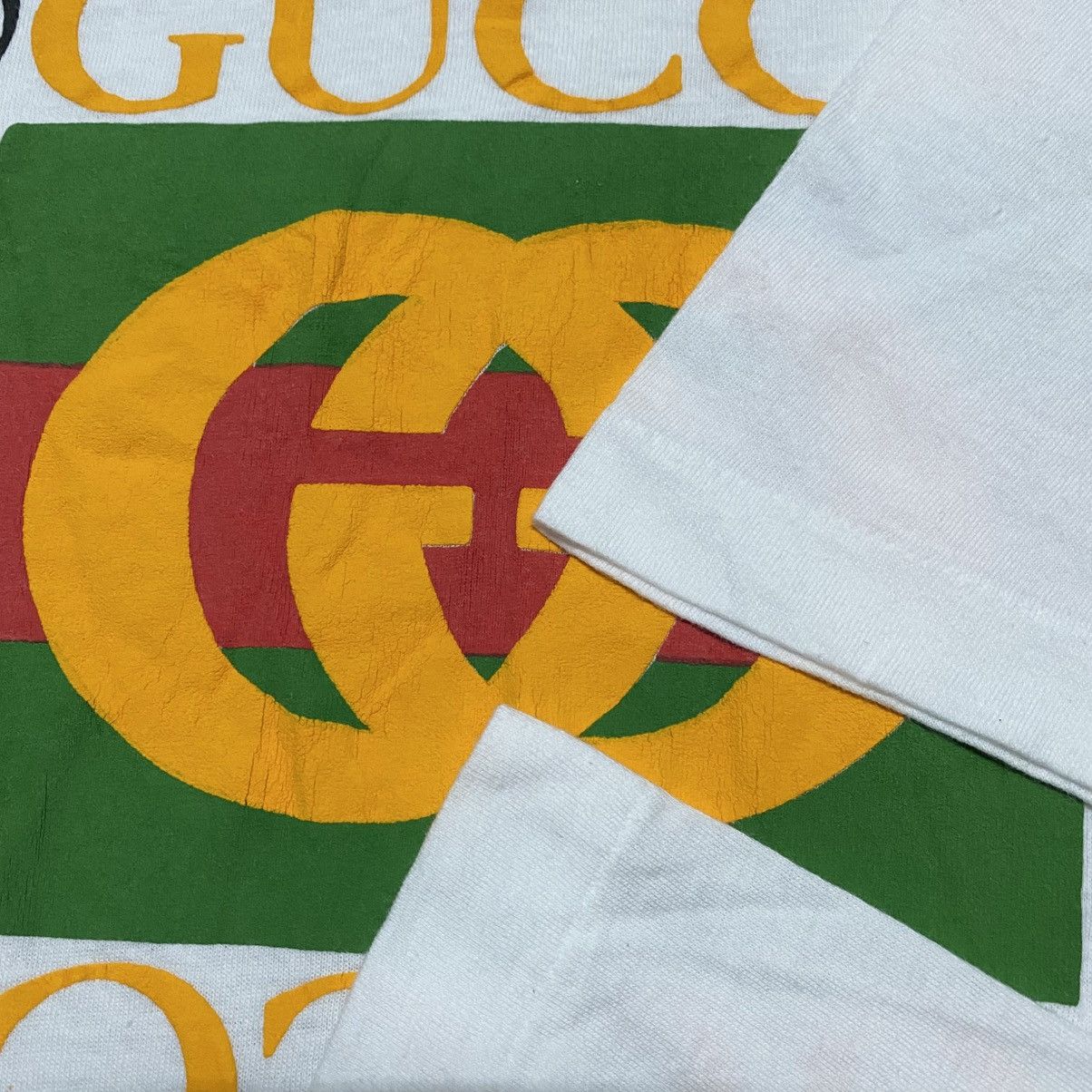 Fruit Of The Loom × Vintage Rare‼️🔥Vintage Gucci Bootleg Print Foam Big Logo T-Shirt Size US M / EU 48-50 / 2 - 7 Thumbnail