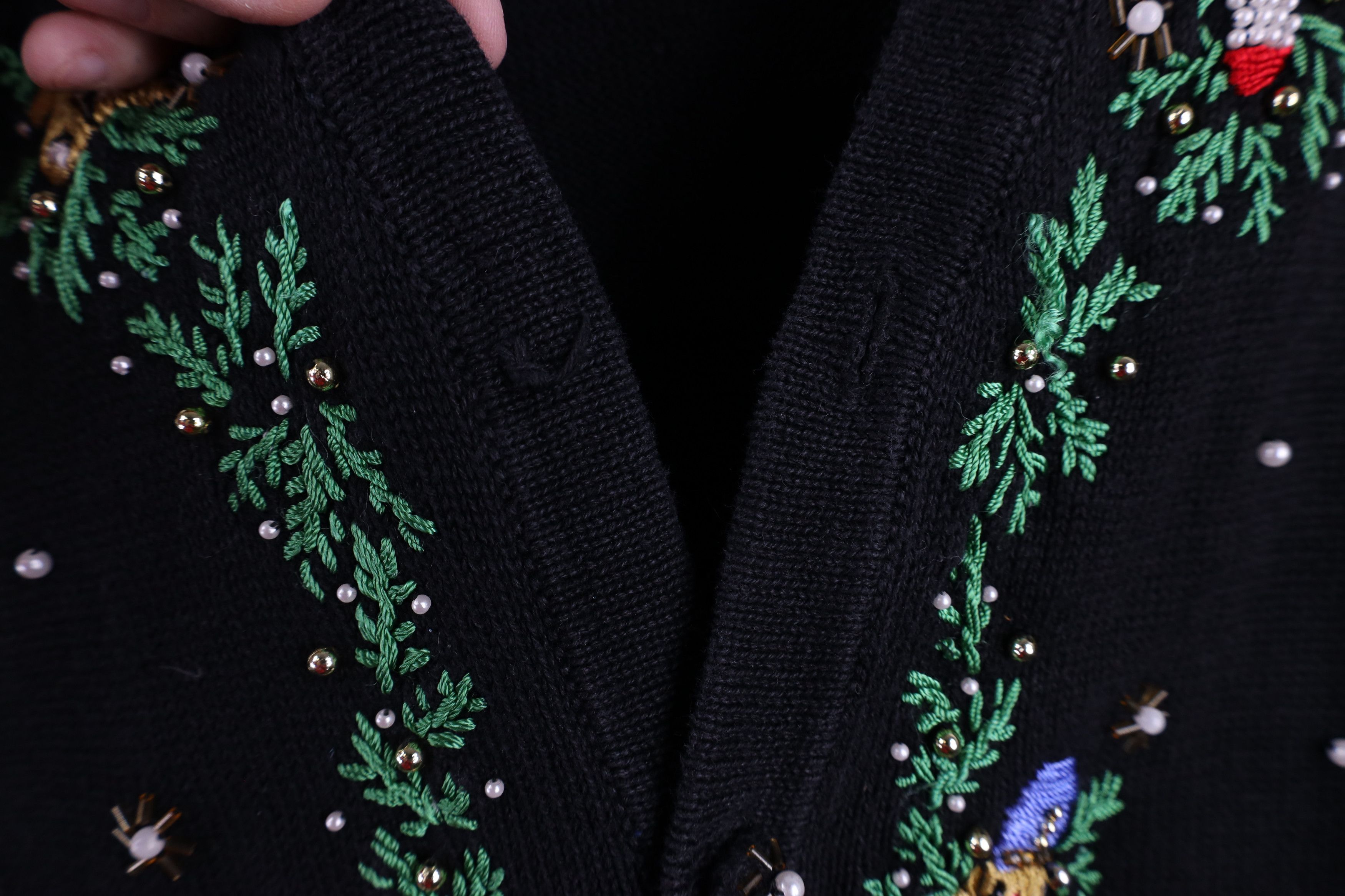 Vintage Vintage 90s Streetwear Embroidered Christmas Sweater Vest Size L / US 10 / IT 46 - 5 Thumbnail