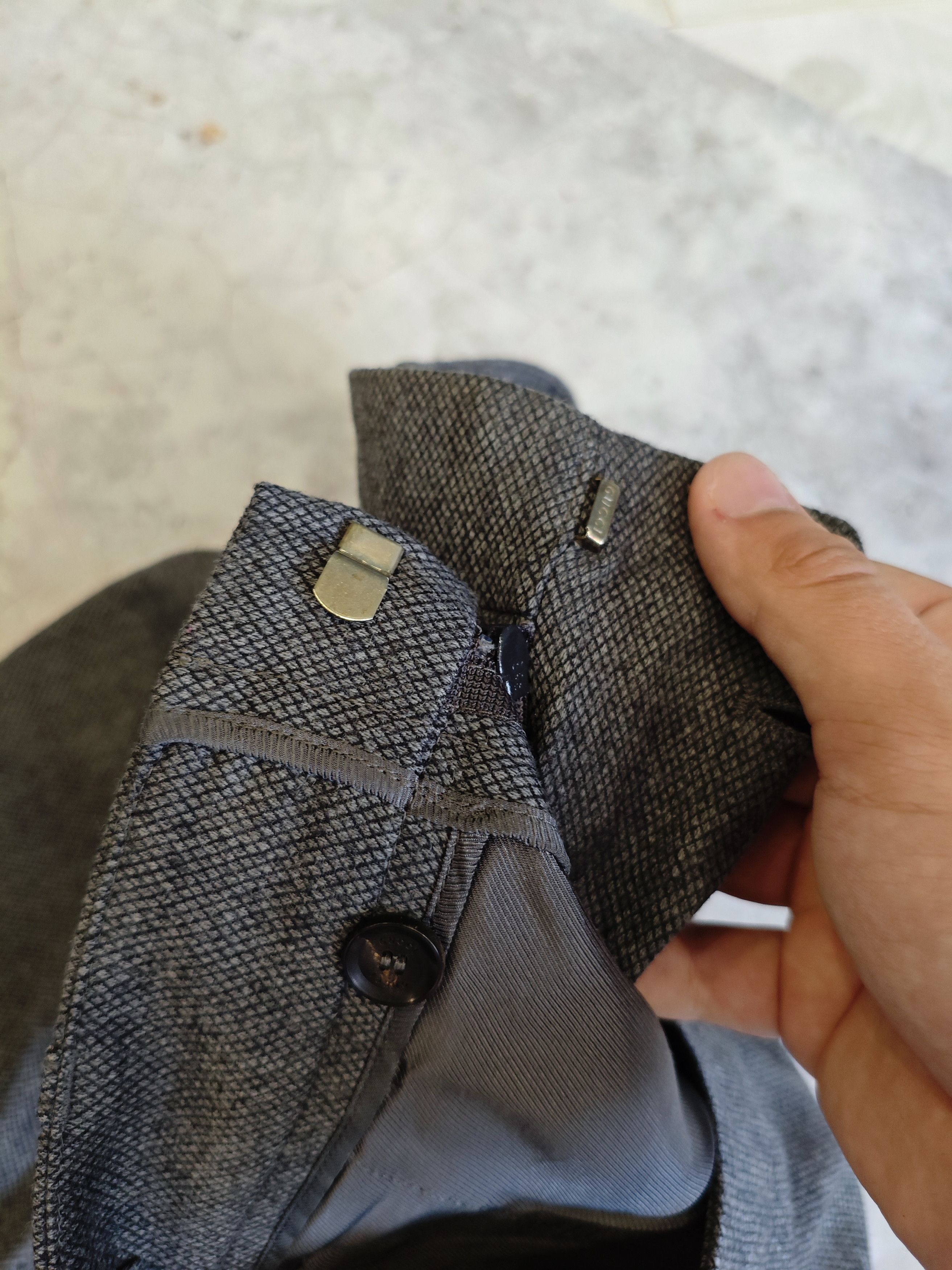 Gucci × Vintage Gucci Vintage Original Casual Pants Luxury Lux Hype Size 26" / US 2 / IT 38 - 7 Thumbnail