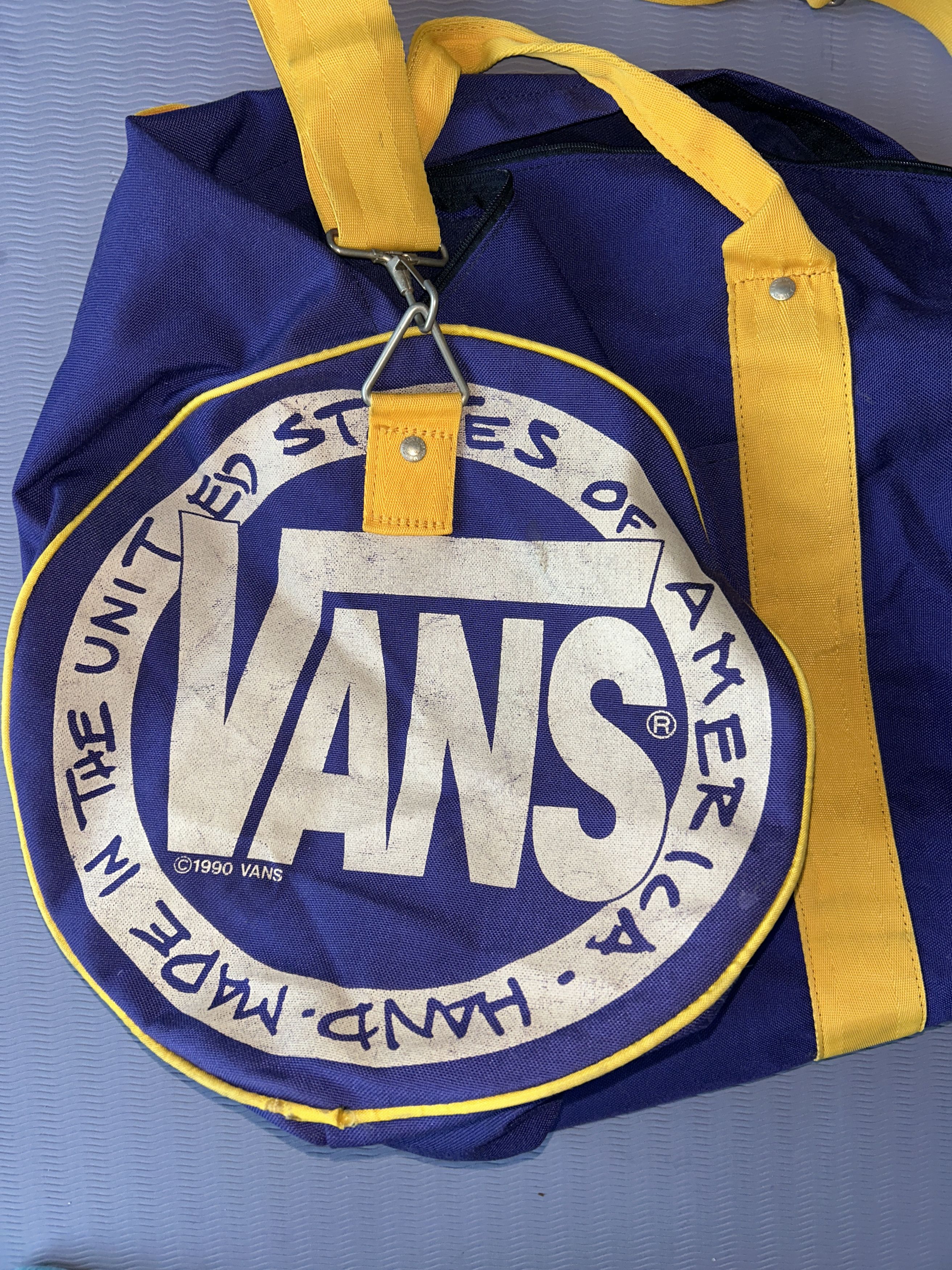 Vans Vans Duffle Bag 1990 Purple and Yellow Rare Colourway Size ONE SIZE - 2 Thumbnail