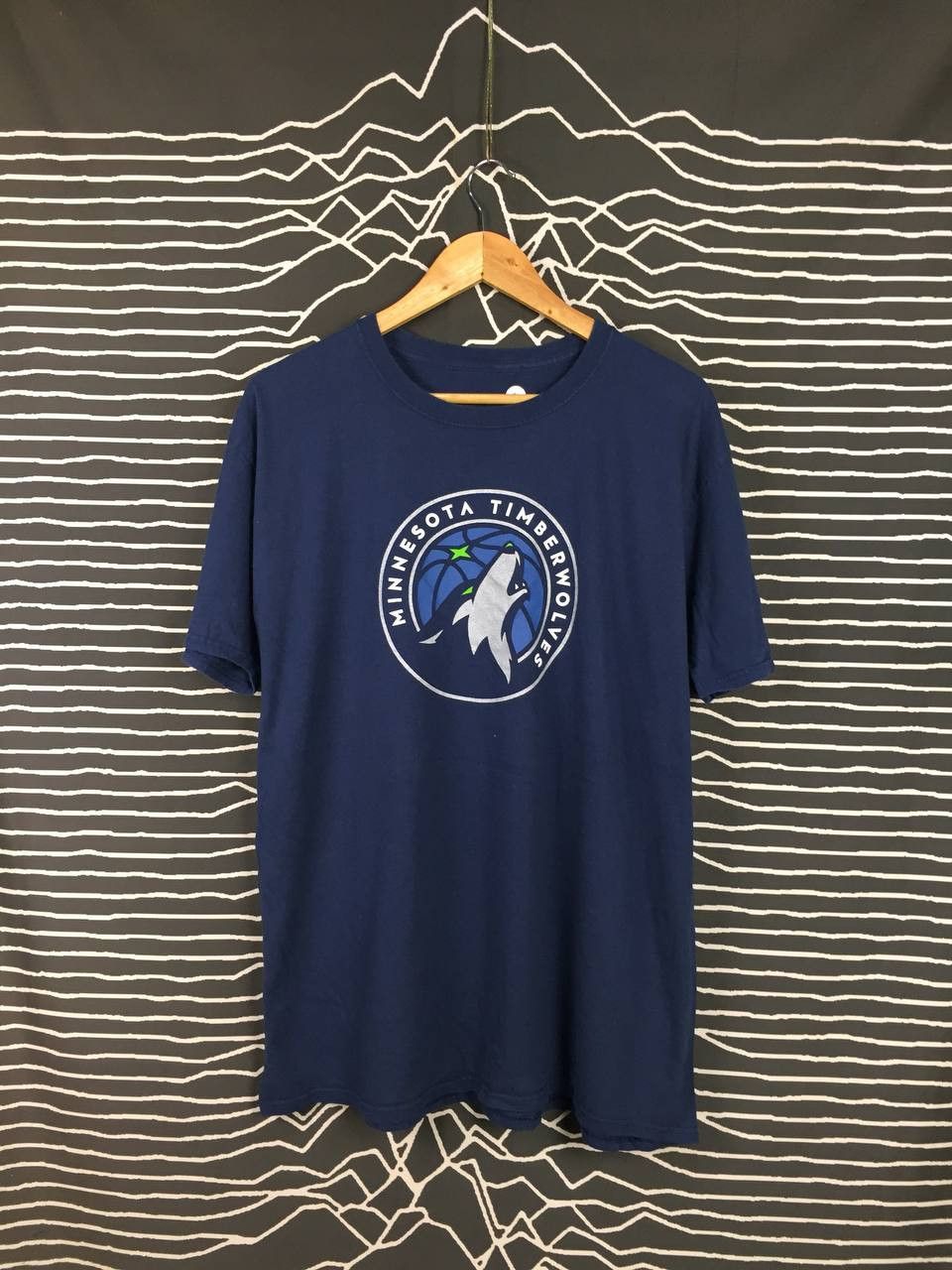 NBA × Sports Specialties × Vintage Minnesota Timberwolves NBA American Sports Tee Size US XL / EU 56 / 4 - 1 Thumbnail