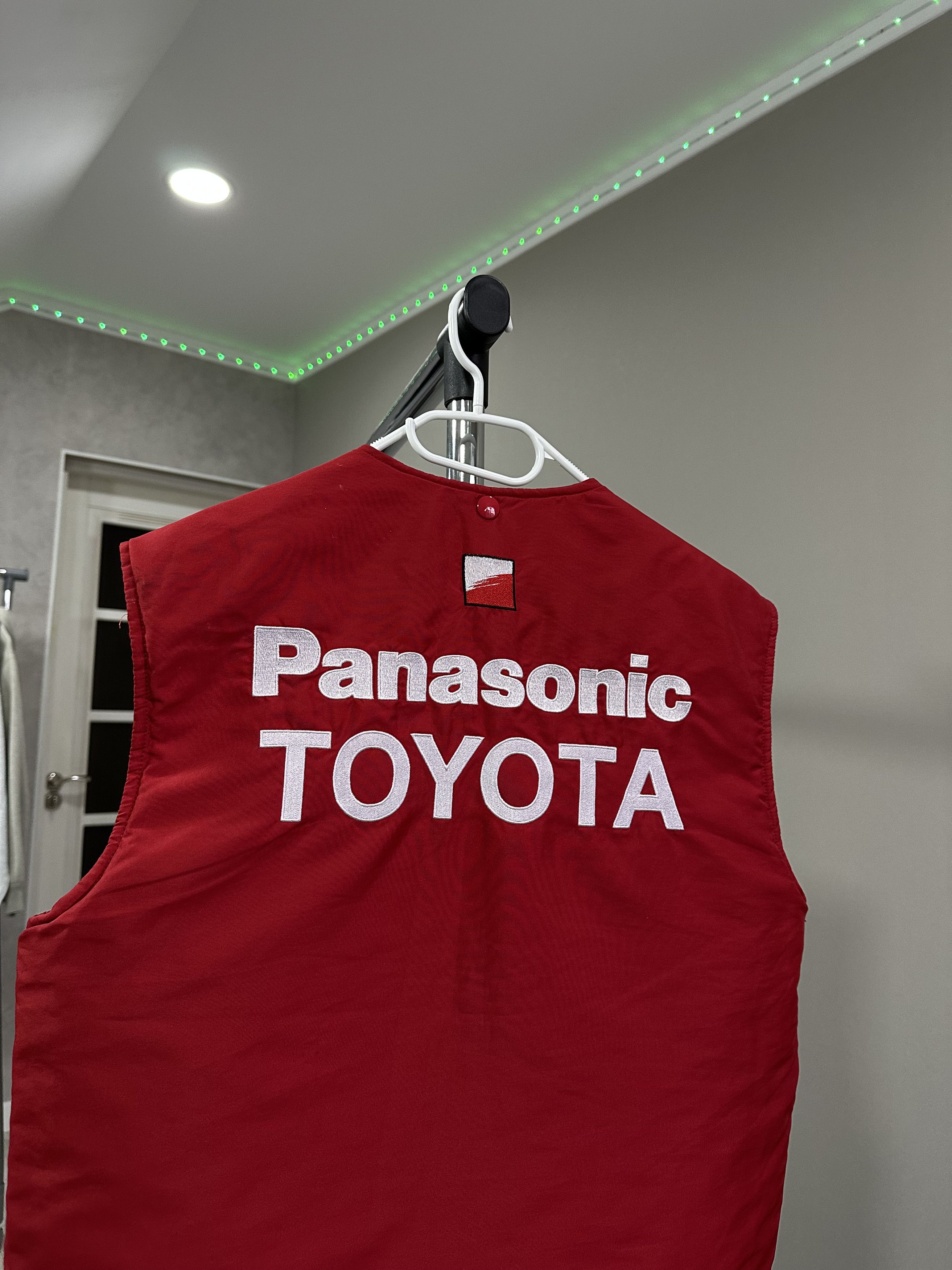 Formula 1 × NASCAR 🚨RARE🚨Vintage Toyota Panasonic Racing Vest Formula Uno Size US M / EU 48-50 / 2 - 3 Thumbnail
