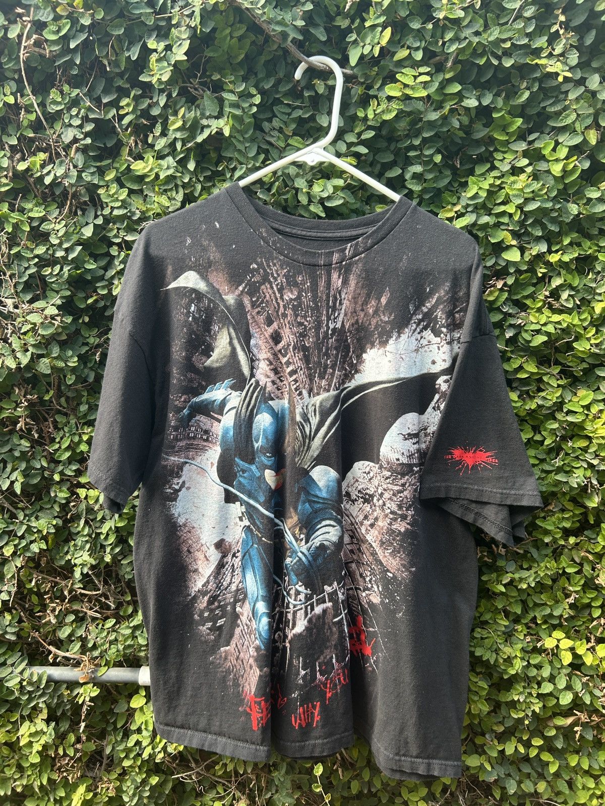 DC Comics Batman Arkham Night vintage All over Print Tee Size US XL / EU 56 / 4 - 1 Thumbnail