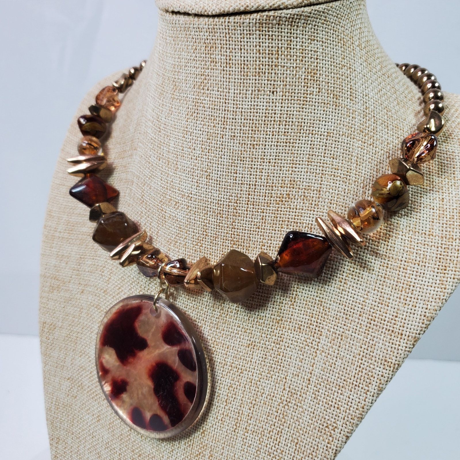 The Unbranded Brand Casual Career Choker Necklace Springy w/ Pendant Brown Size ONE SIZE - 3 Thumbnail