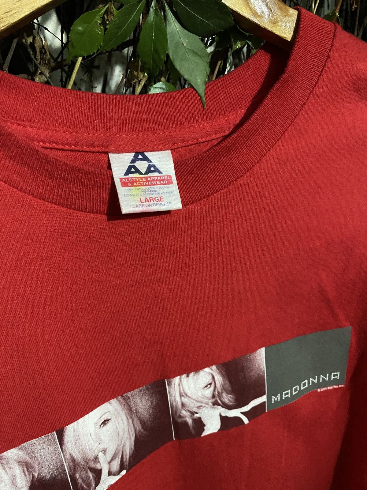 Band Tees × Vintage Madonna 2001 Drowned World Tour Size US L / EU 52-54 / 3 - 5 Thumbnail