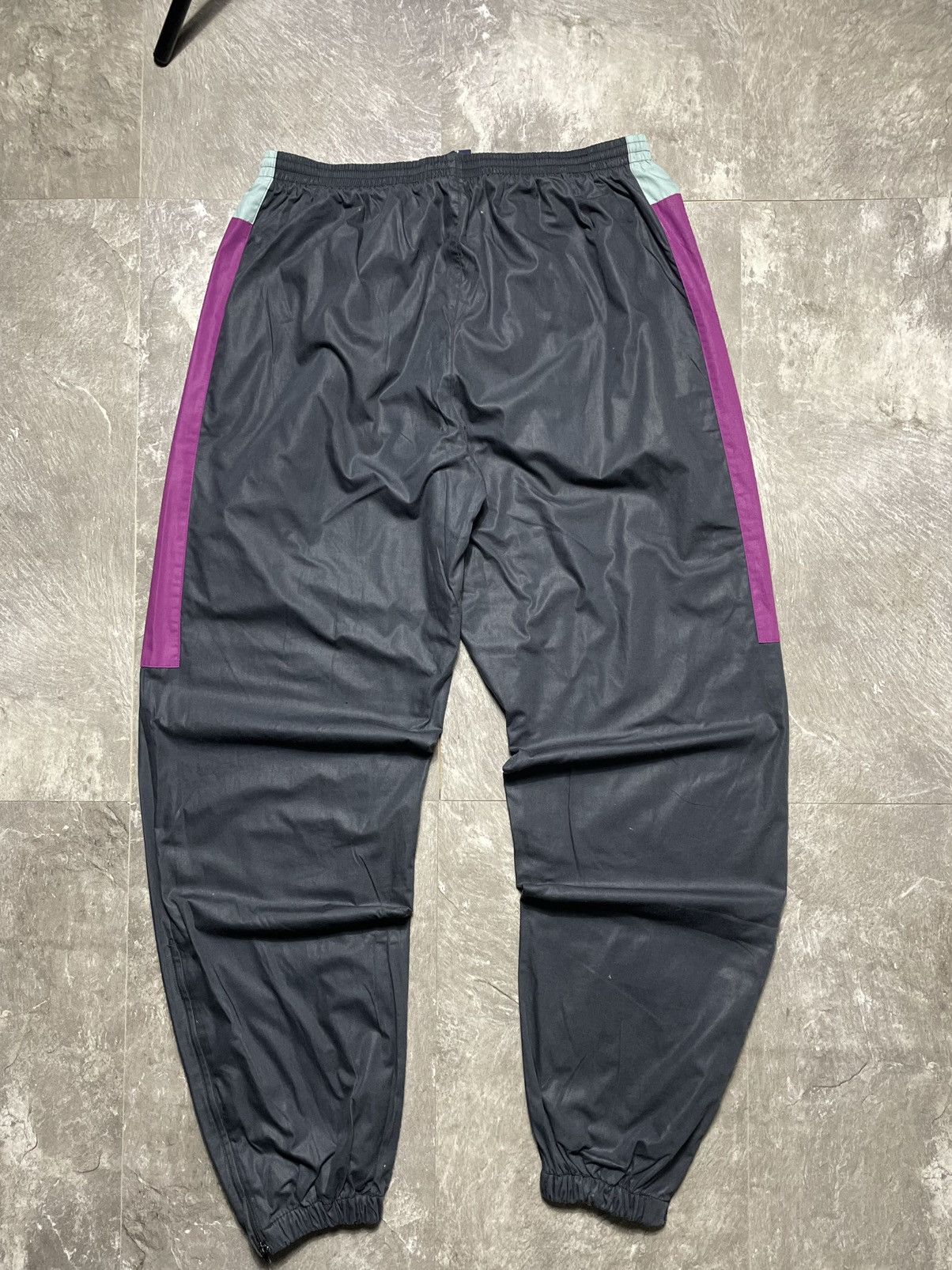 Nike Vintage Nike Track Suit Set Jacket Pants 80s 90s Swoosh Rare Size US L / EU 52-54 / 3 - 15 Thumbnail