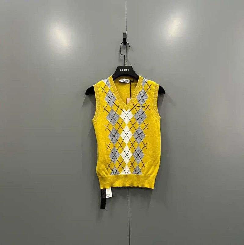 Miu Miu Miu Miu Yellow Wool Sleeveless Sweater Vest 0089 Size ONE SIZE - 1 Thumbnail