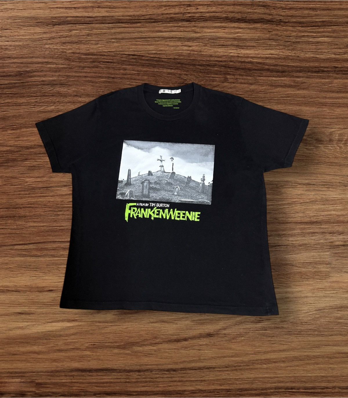 Disney × Uniqlo FRANKENWEENIE FILM BY TIM BURTON T-Shirt Size US XL / EU 56 / 4 - 1 Thumbnail