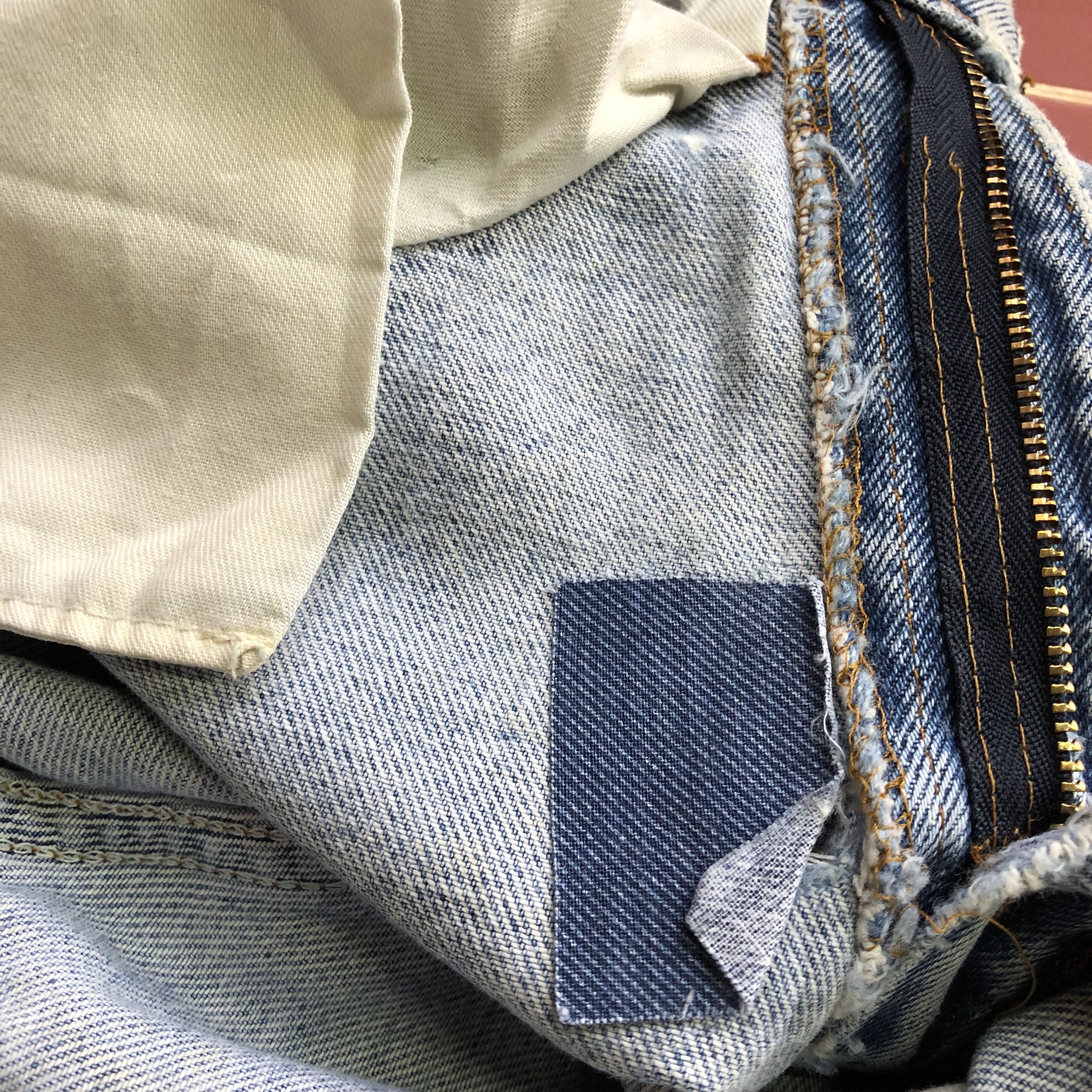 Levi's Vintage 80s Levis 505 Distressed Jeans Levis Faded Denim Size 26" / US 2 / IT 38 - 11 Thumbnail