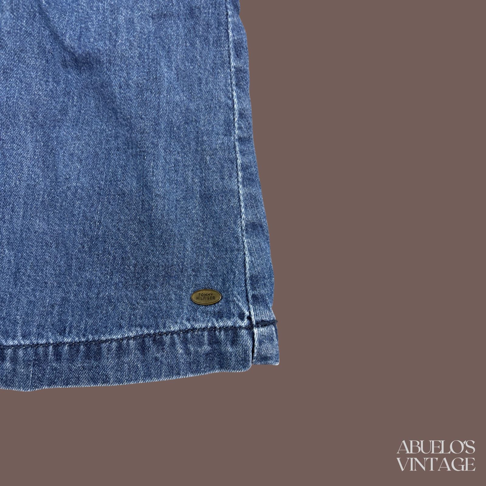 Tommy Hilfiger VTG Denim Mini Skirt | Tommy Hilfiger Blue | Y2K Classic Size 28" / US 6 / IT 42 - 2 Thumbnail