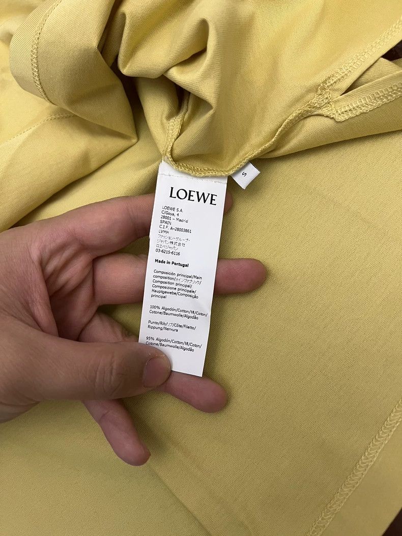 Loewe LOEWE T-shirt Size S / US 4 / IT 40 - 4 Thumbnail