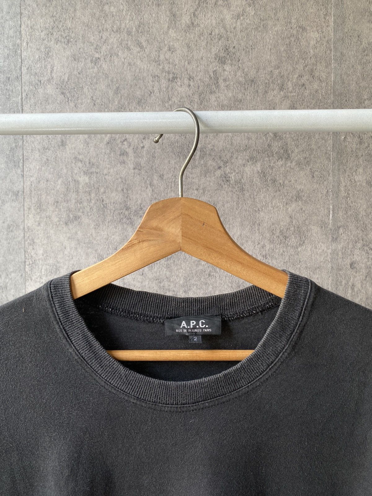A.P.C. × Japanese Brand A.P.C Faded Black T Shirt Size US M / EU 48-50 / 2 - 3 Thumbnail