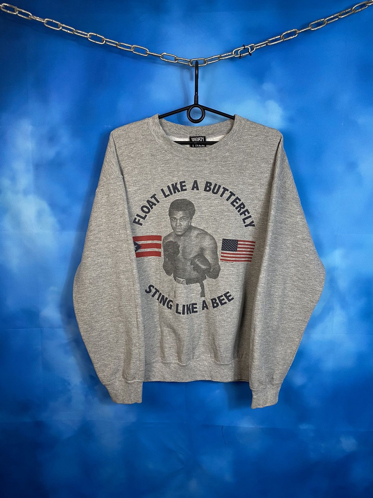 Vintage 1990s Muhammad Ali Boxing legend sweatshirt Size US M / EU 48-50 / 2 - 1 Thumbnail